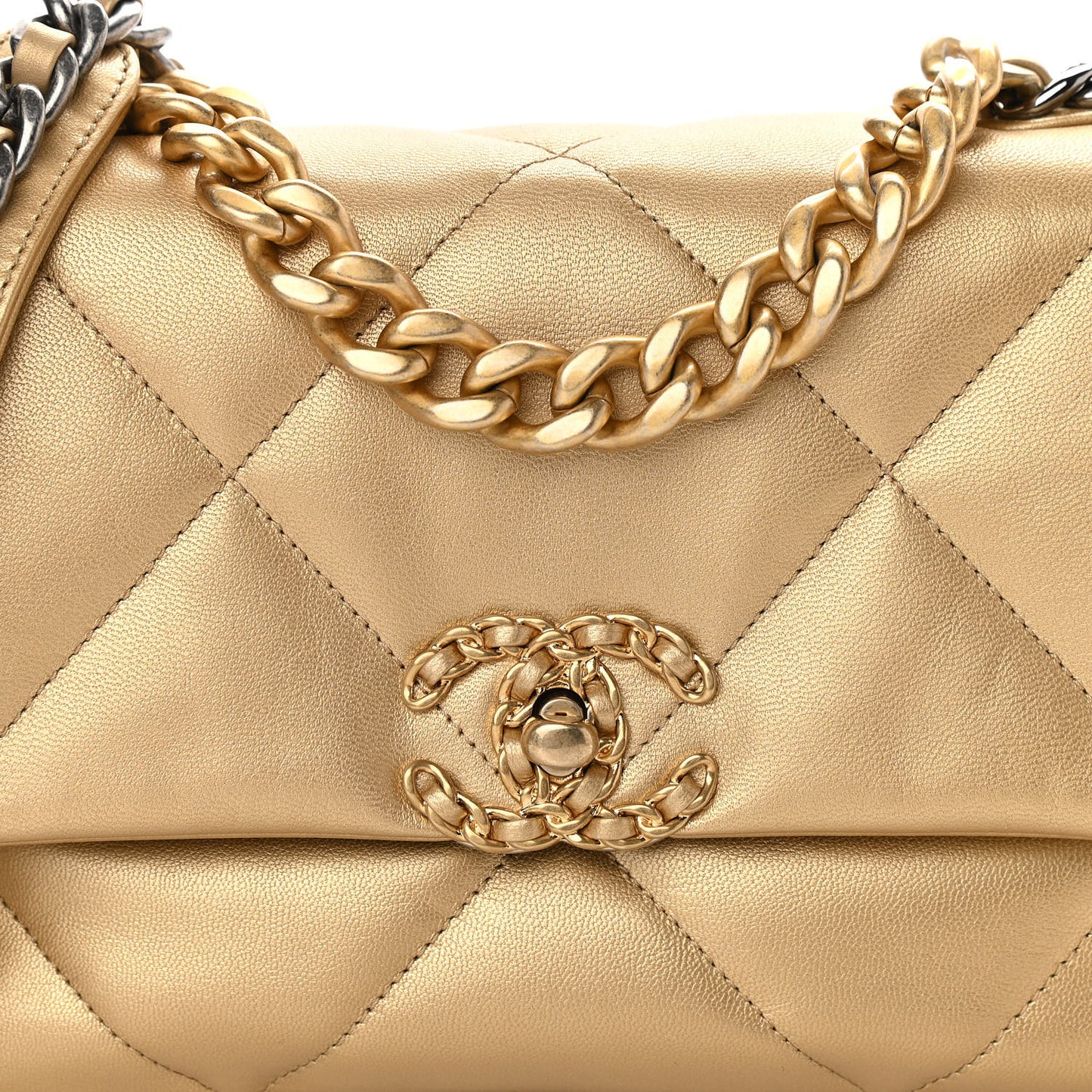Metallic Goatskin Quilted Medium Chanel 19 Flap Gold