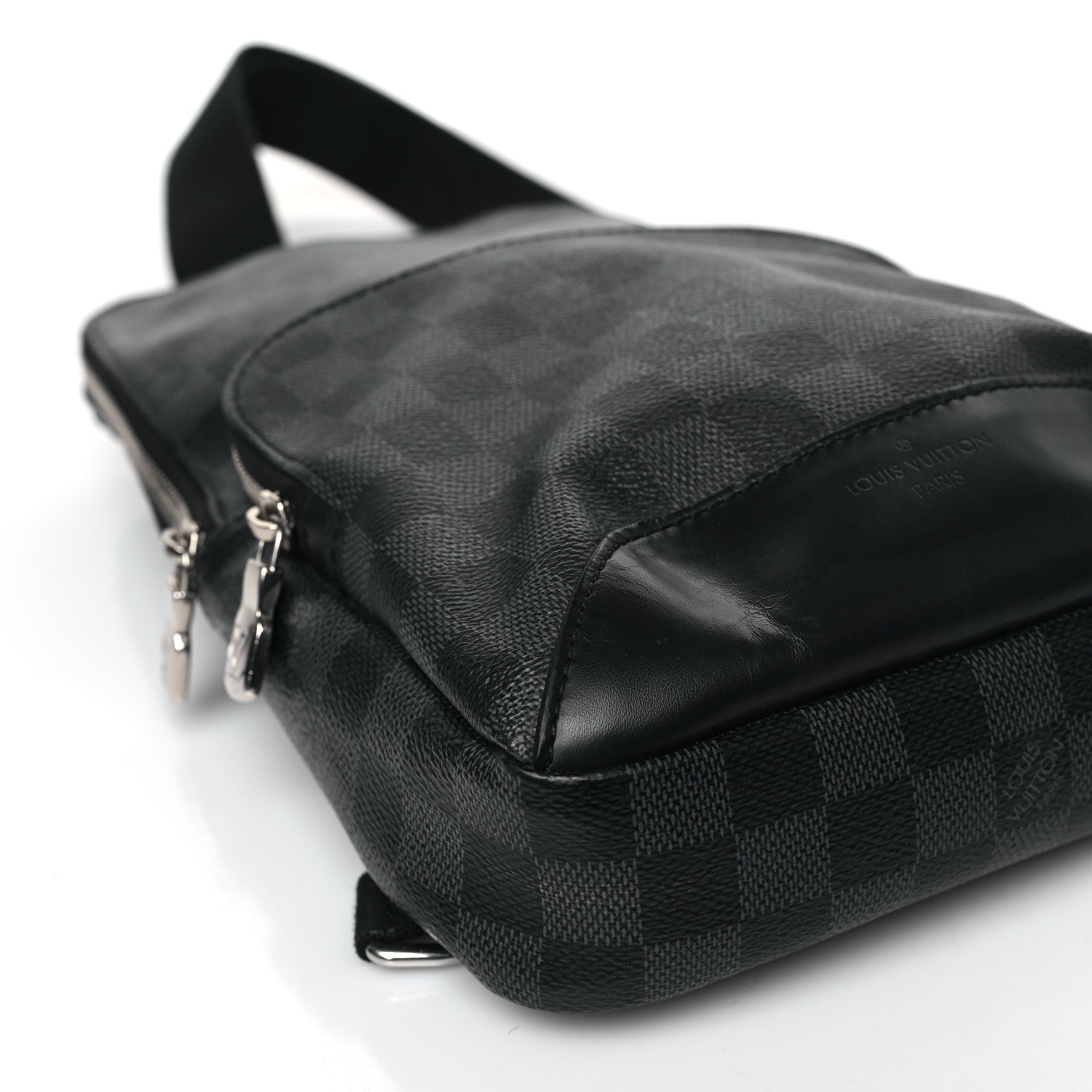 Louis Vuitton Damier Graphite Avenue Sling Bag 7 of 9
