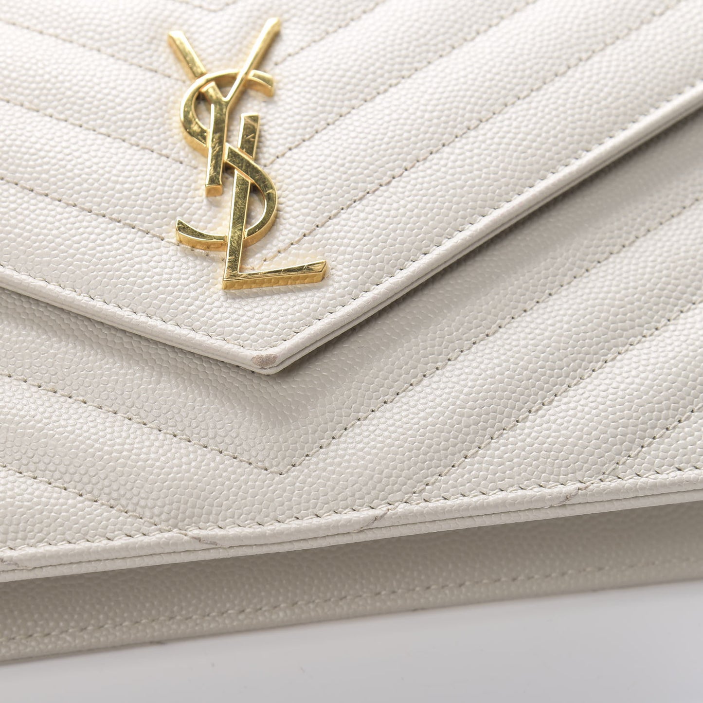 Grain De Poudre Matelasse Chevron Monogram Envelope Chain Crema Soft