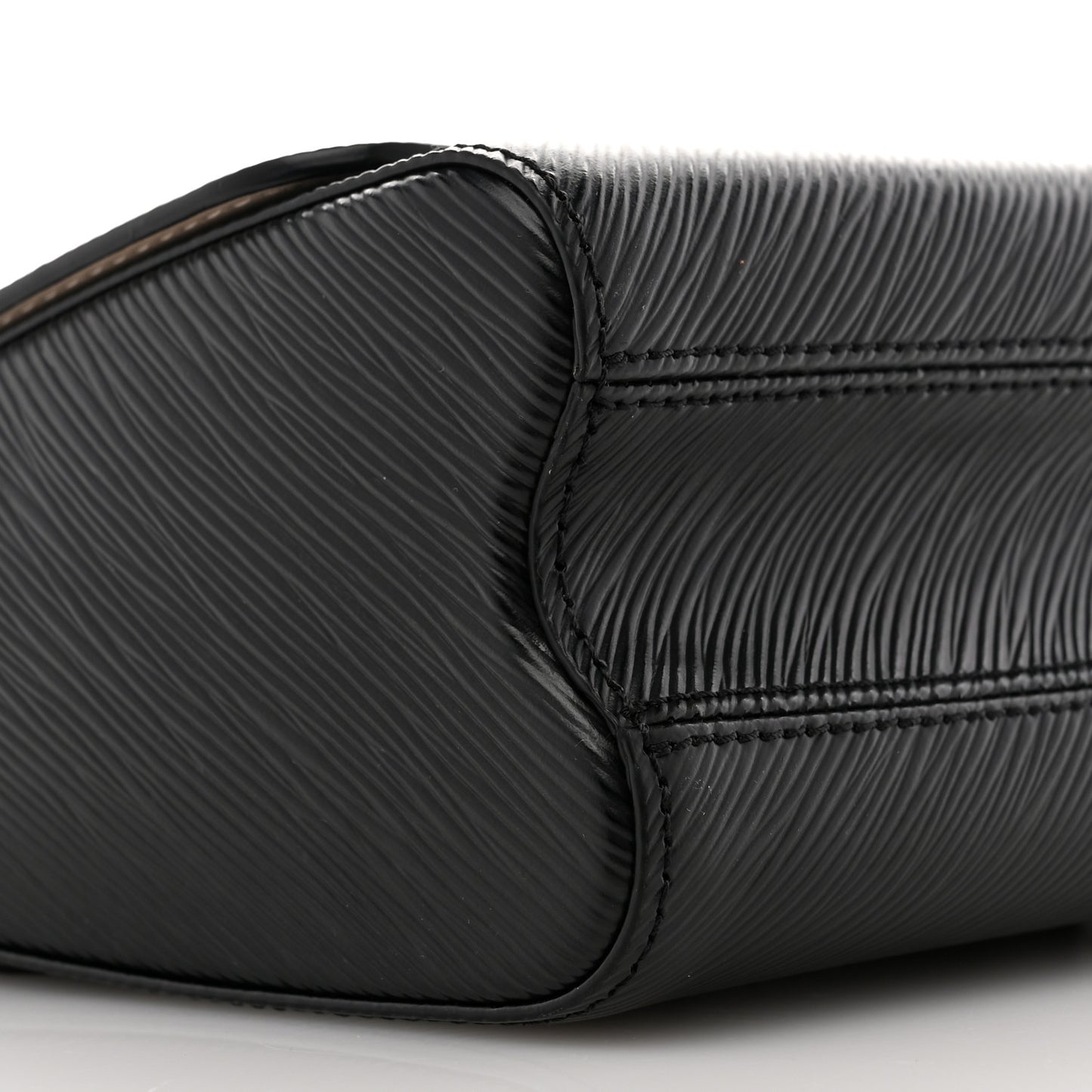 Epi Twist Shoulder Bag MM Black