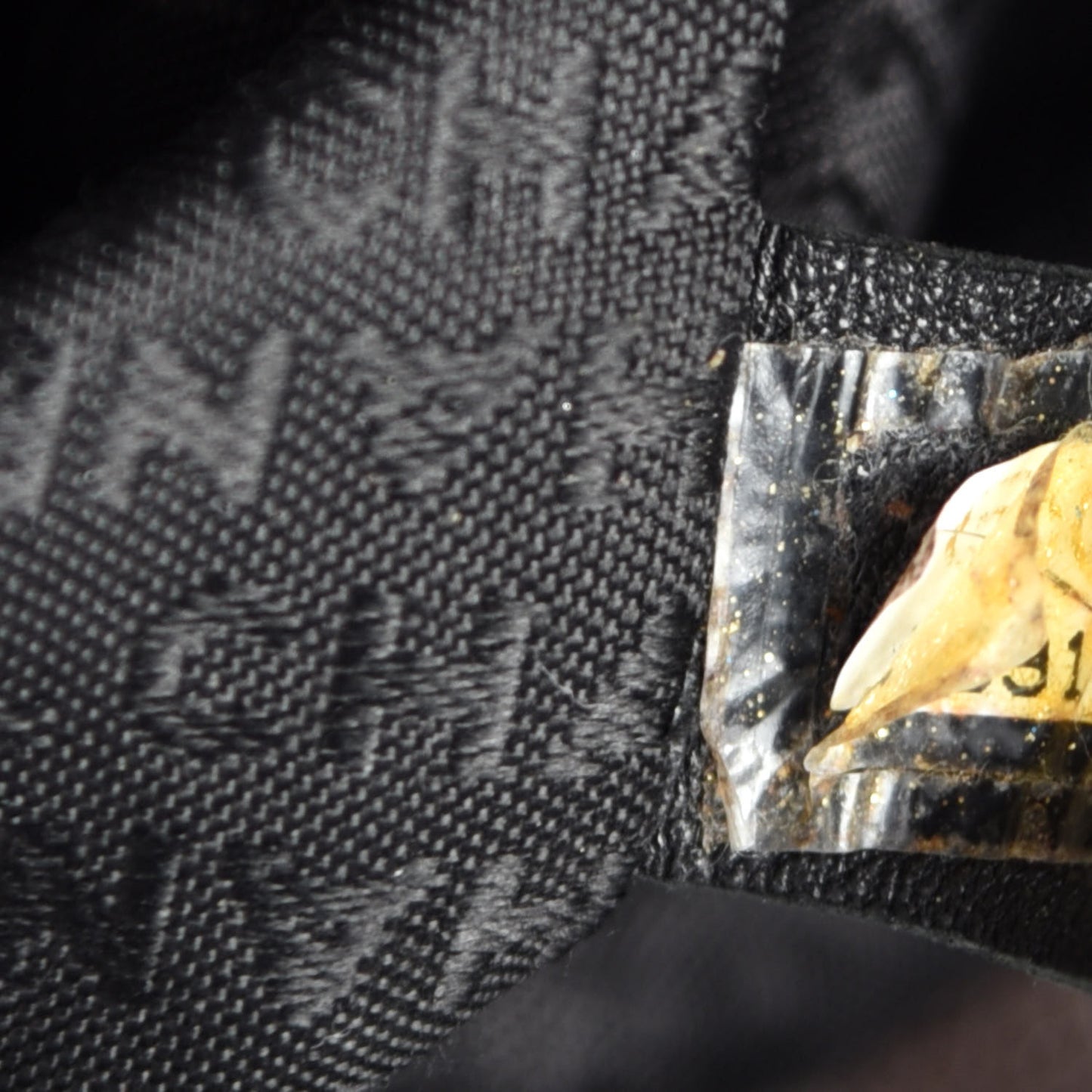 Distressed Caviar XL Coco Cabas Brown