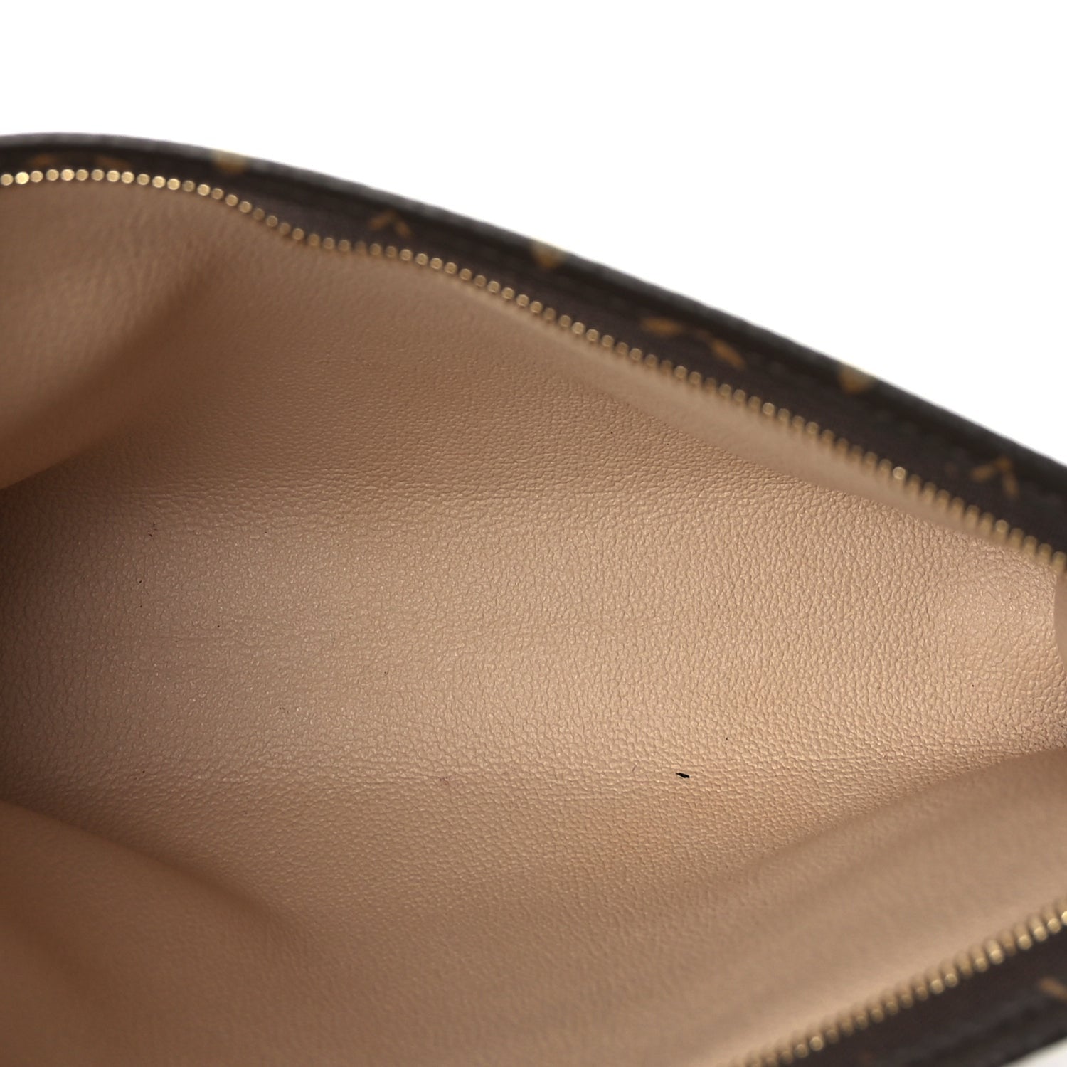 Louis Vuitton Monogram Toiletry Pouch 26 5 of 8