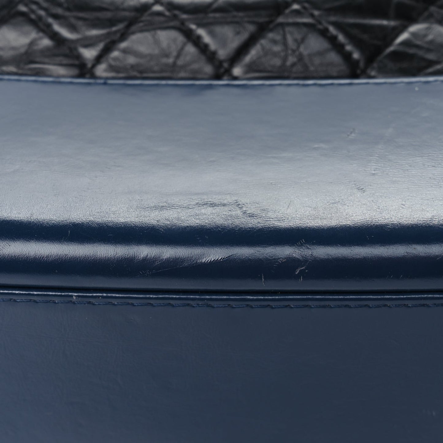 Aged Calfskin Quilted Medium Gabrielle Hobo Navy Black