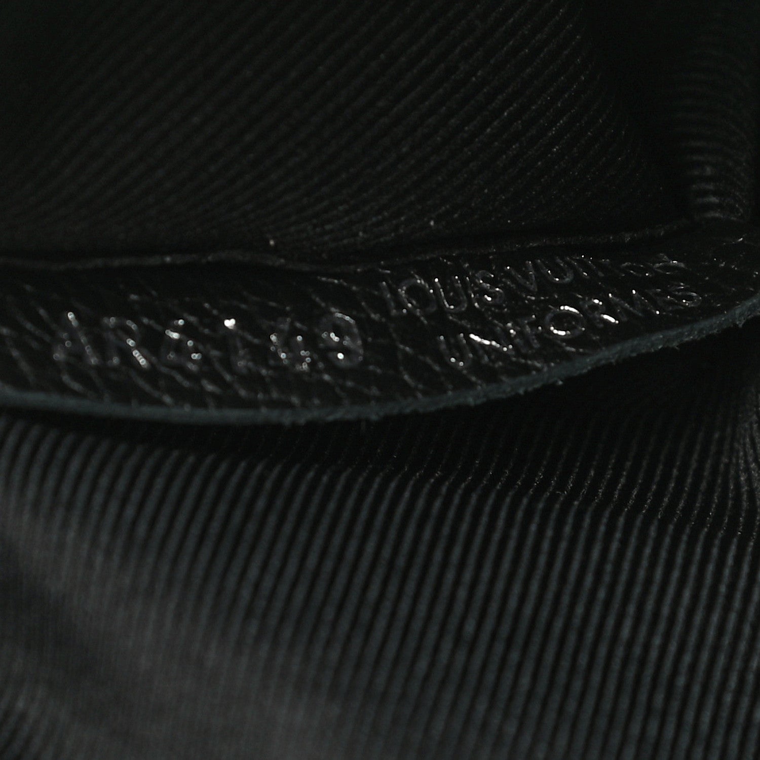 Louis Vuitton Empreinte Pallas Crossbody Black 6 of 10