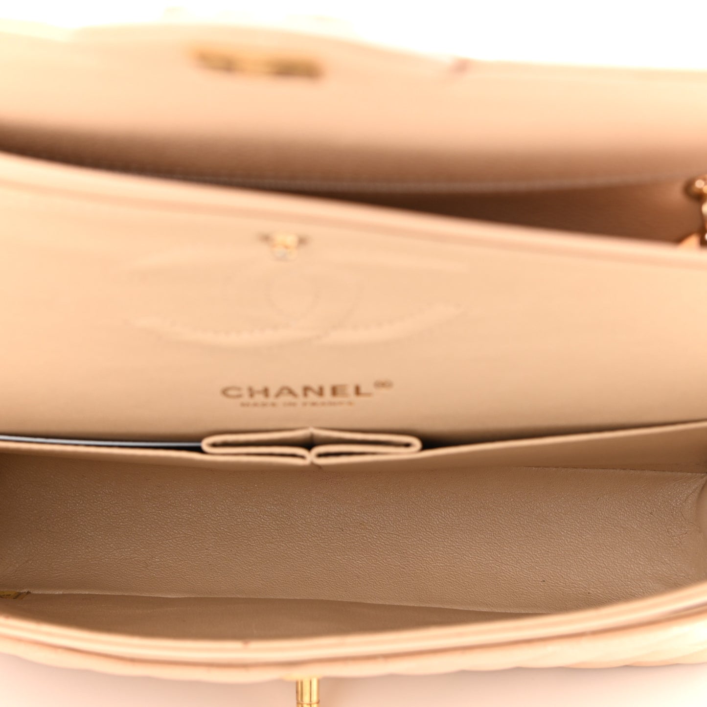 Caviar Quilted Medium Double Flap Beige