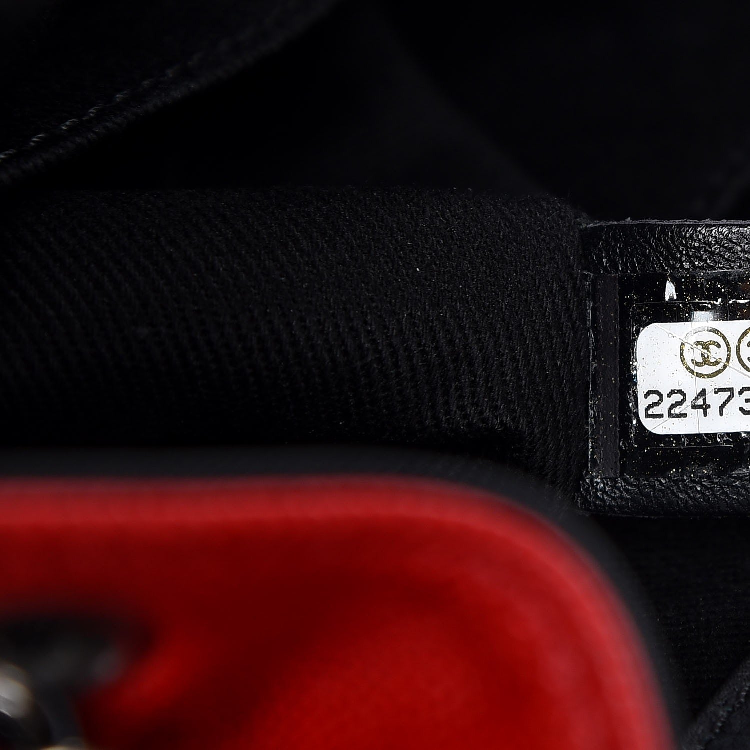 Chanel Caviar Quilted Small CC Bucket Bag Red Black 7 of 8