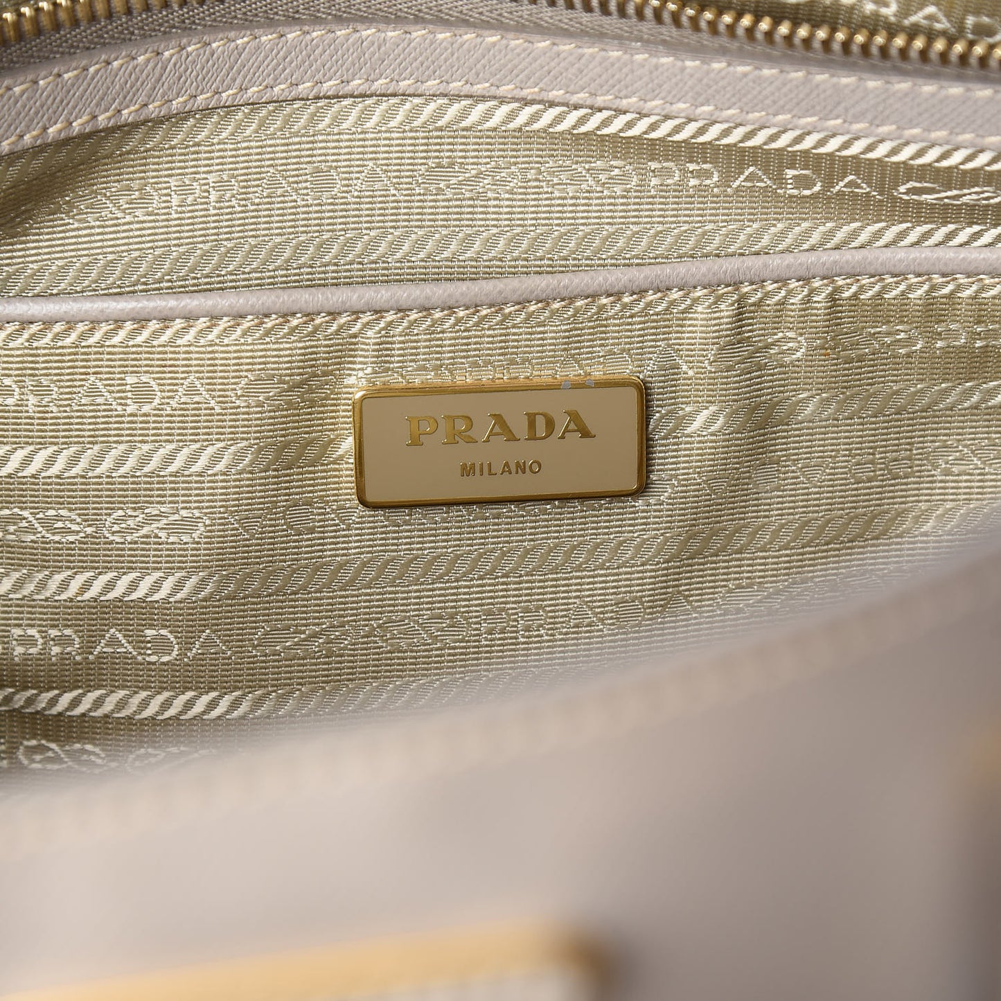 Saffiano Lux Large Tote Argilla