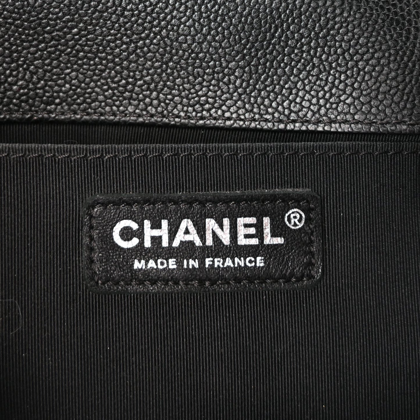 Caviar Quilted Medium Boy Flap  Black