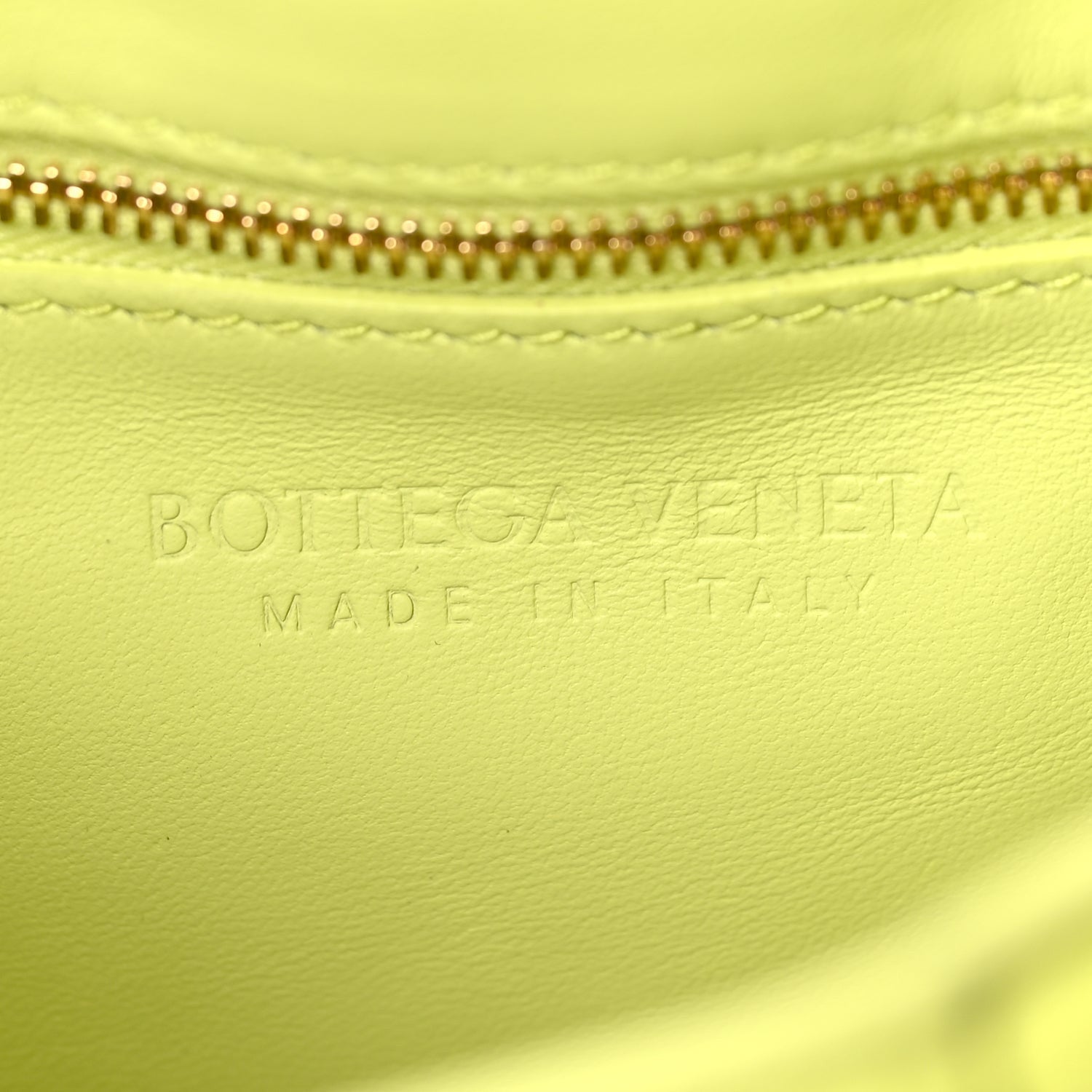 Bottega Veneta Lambskin Maxi Intreccio Padded Chain Cassette Crossbody Bag  Kiwi 5 of 7