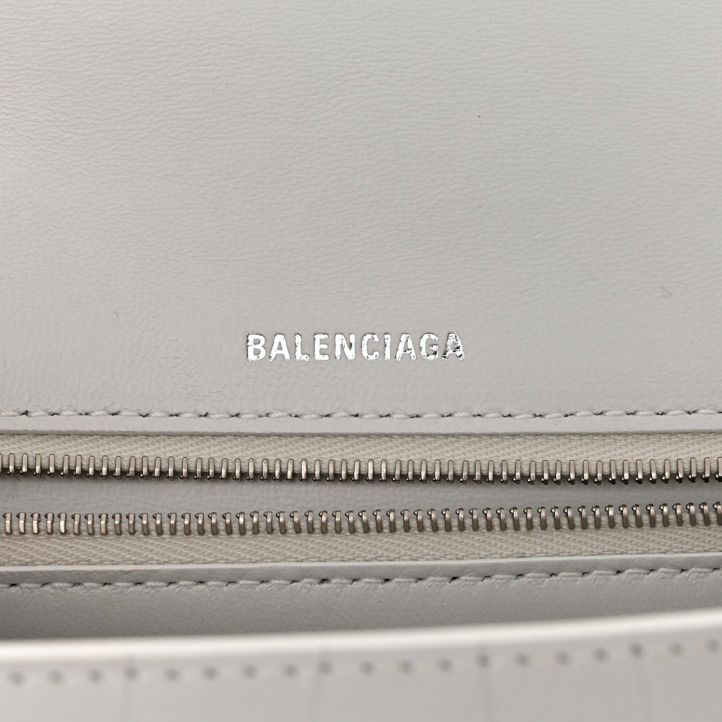 Shiny Calfskin Crocodile Embossed Small Hourglass Sling Shoulder Bag White