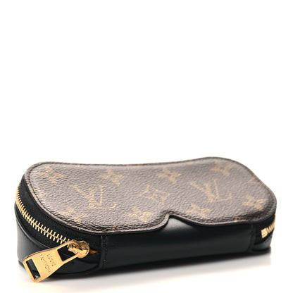 Louis Vuitton Monogram Sunglasses Pouch GM 4 of 6