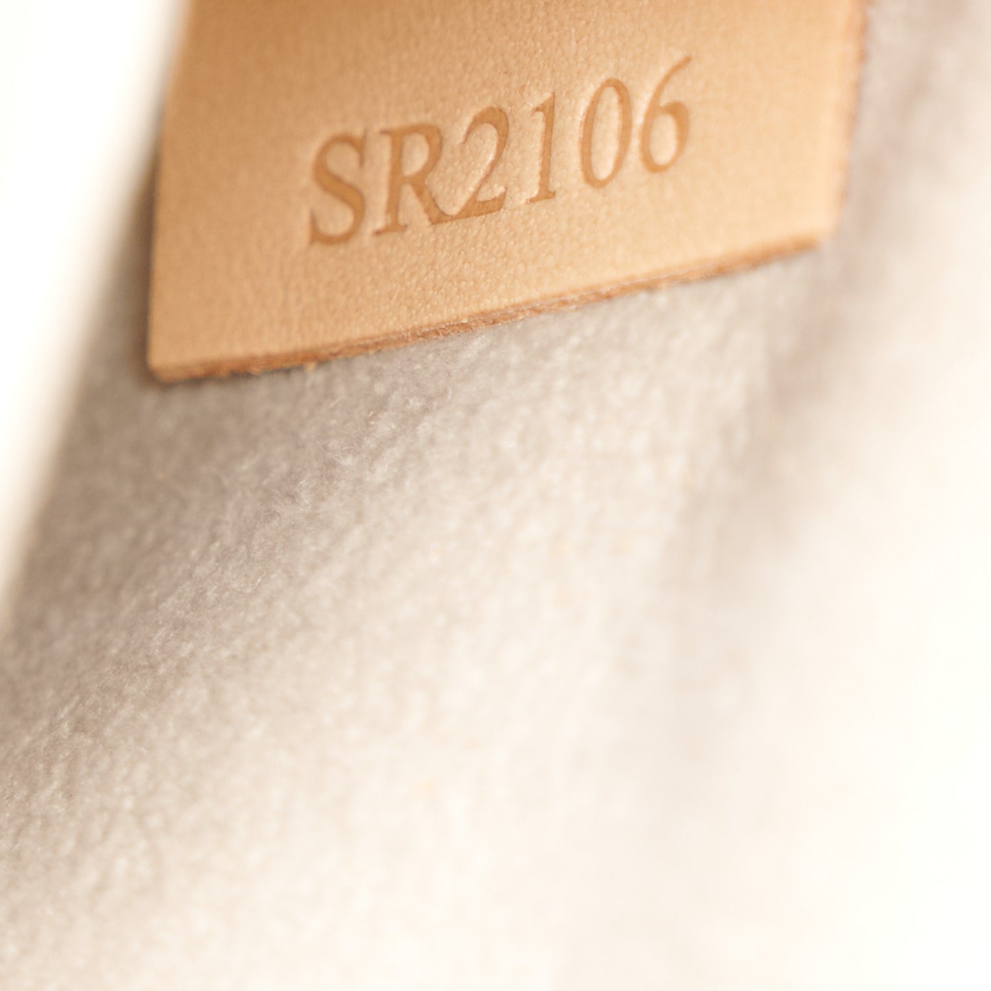 Epi Savane Twist Shoulder Bag MM Blue