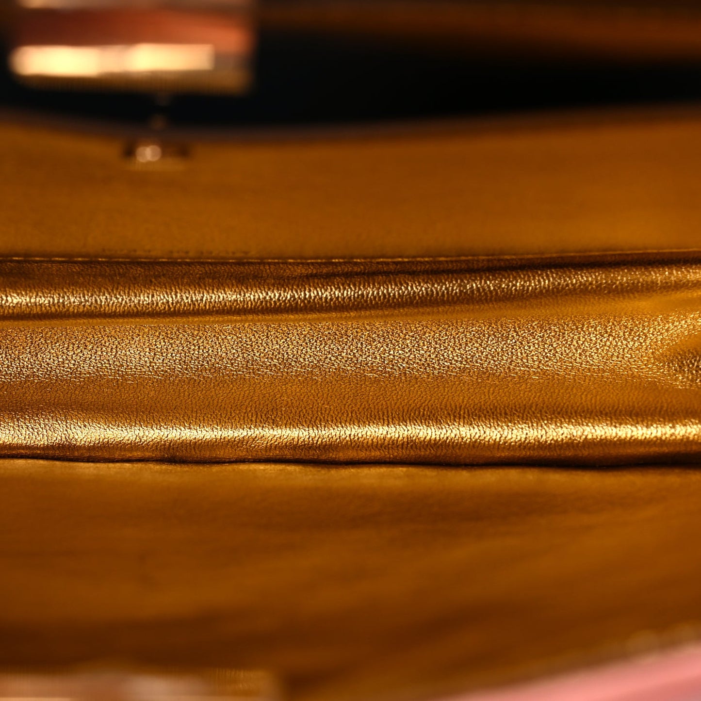 Raso Satin Trapunatato Medium Peekaboo I SEE U East West Satchel Rosa Quarzo Oro