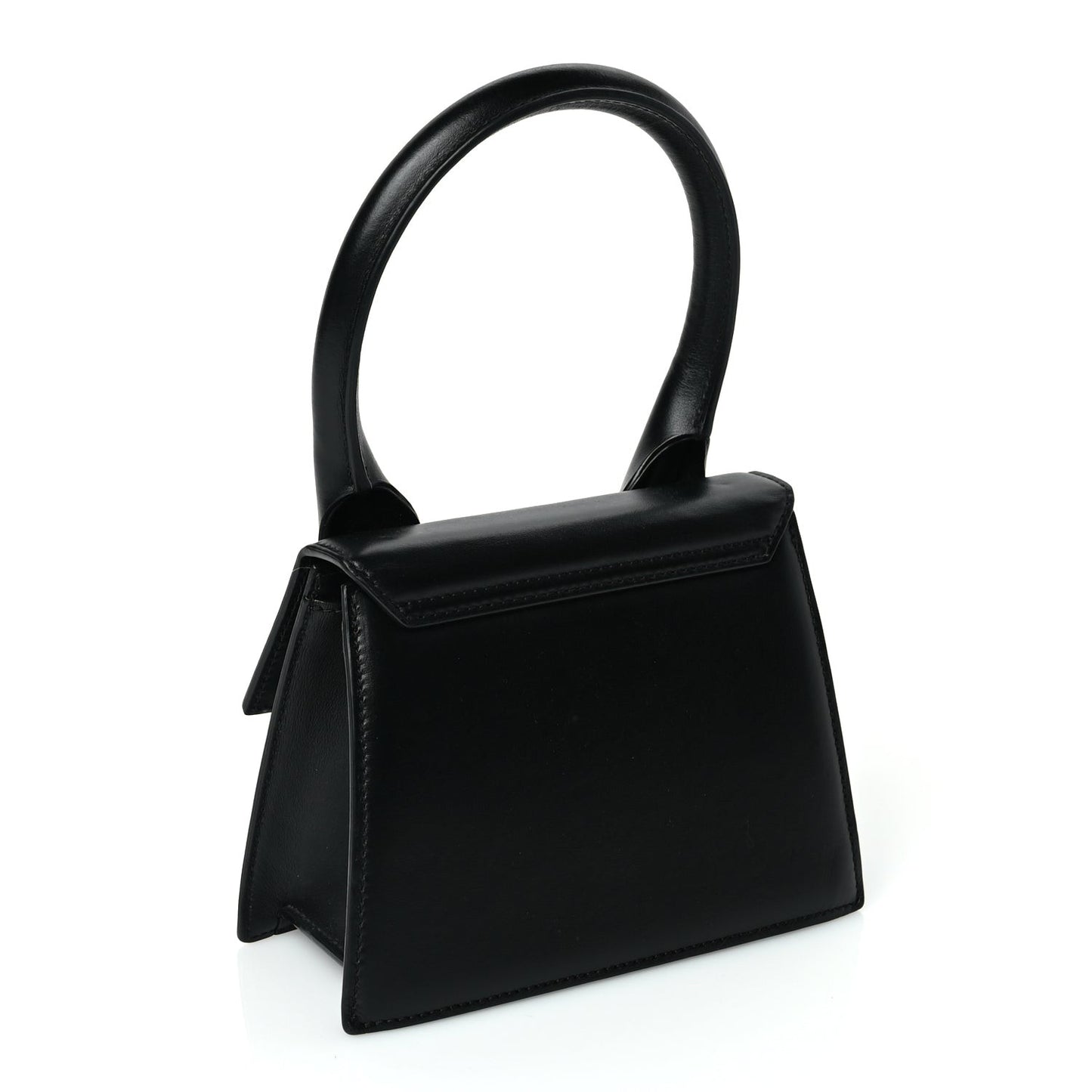 Smooth Calfskin Le Chiquito Moyen Black