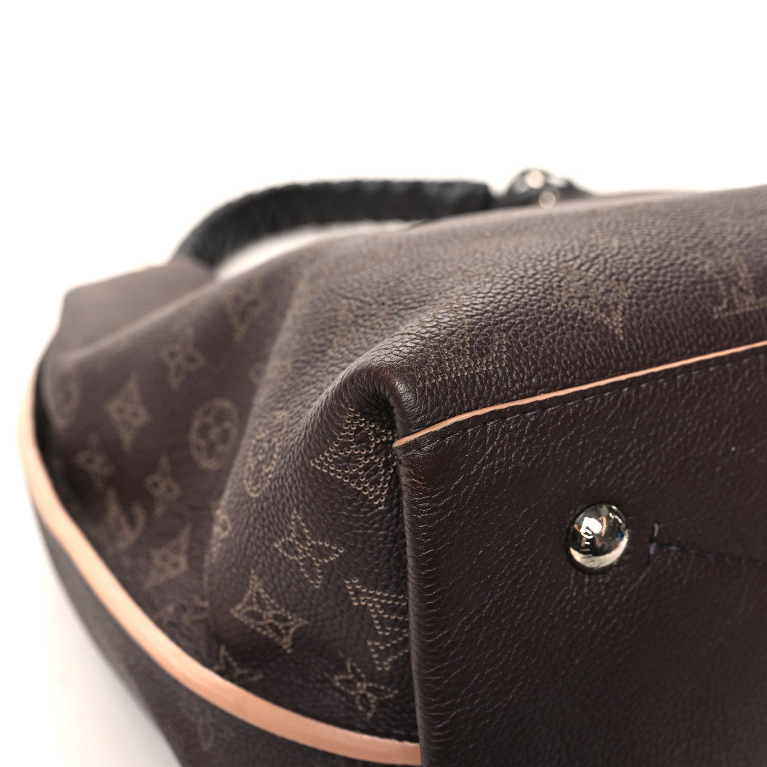 Louis Vuitton Mahina Carmel Hobo Chocolate 10 of 13