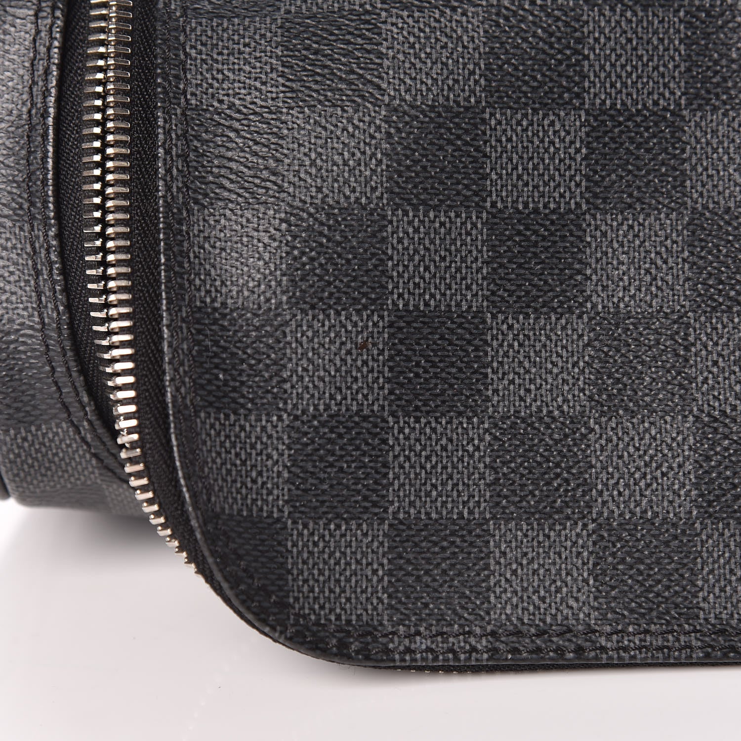 Louis Vuitton Damier Graphite Toiletry Pouch 8 of 9