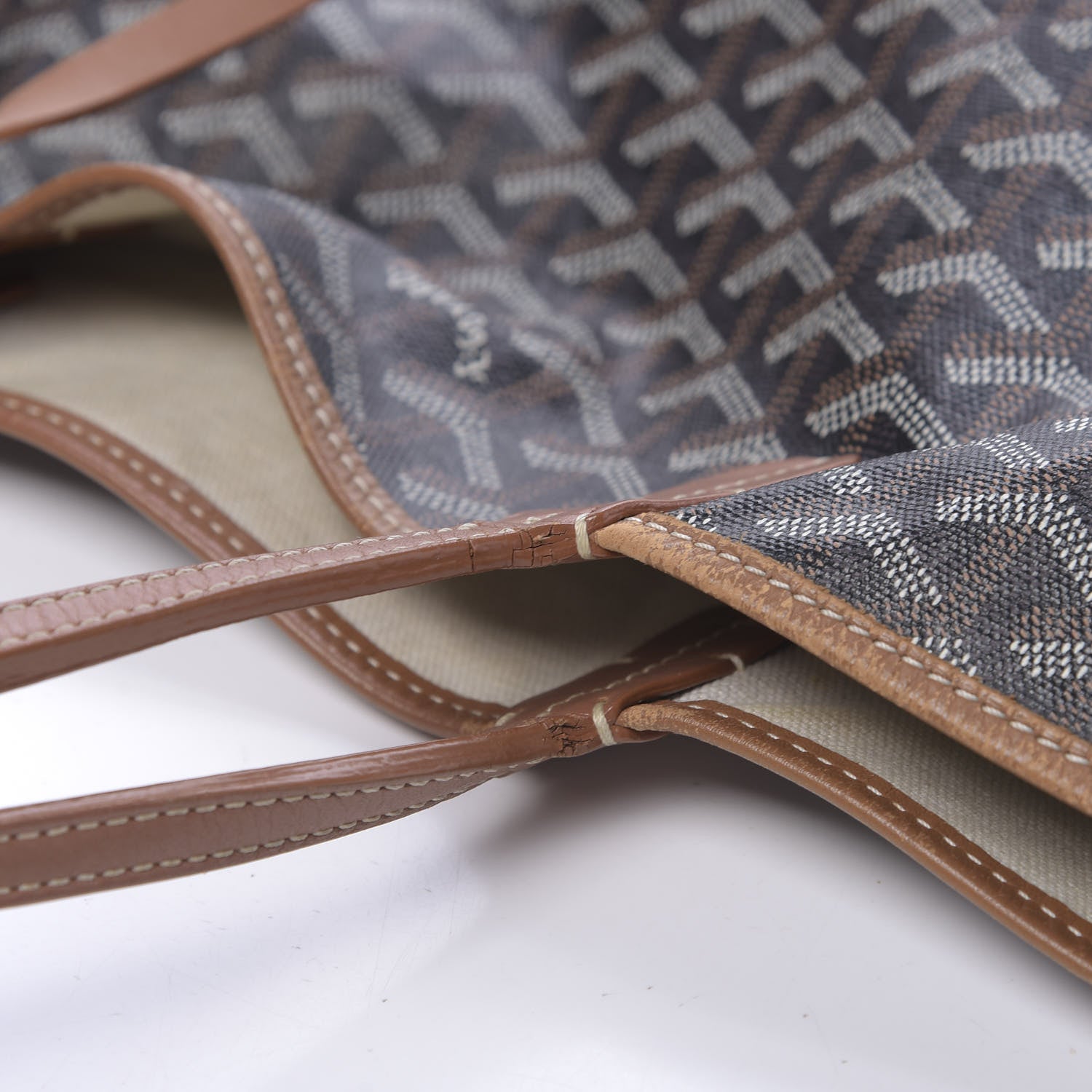 Goyard Goyardine Saint Louis PM Black Gold 11 of 18