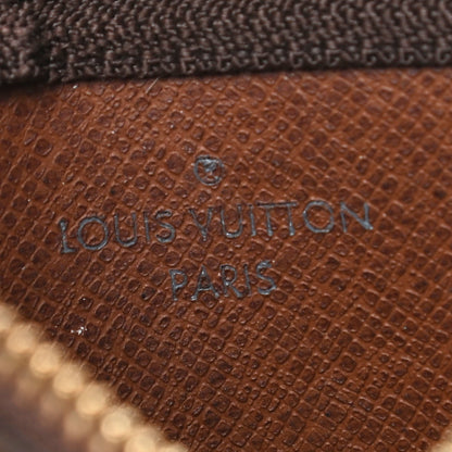 Louis Vuitton Monogram Key Pouch 6 of 6