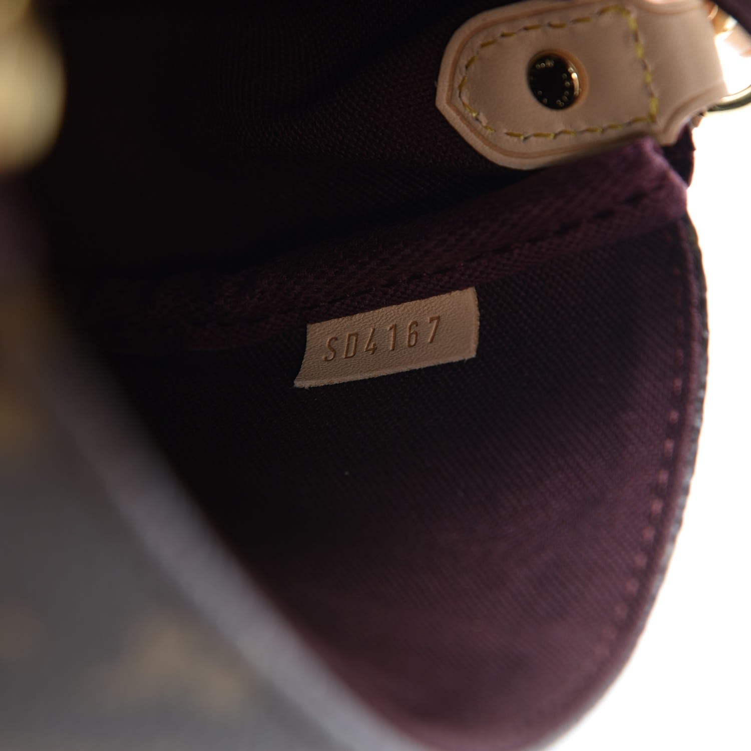 Louis Vuitton Monogram Favorite PM 8 of 9