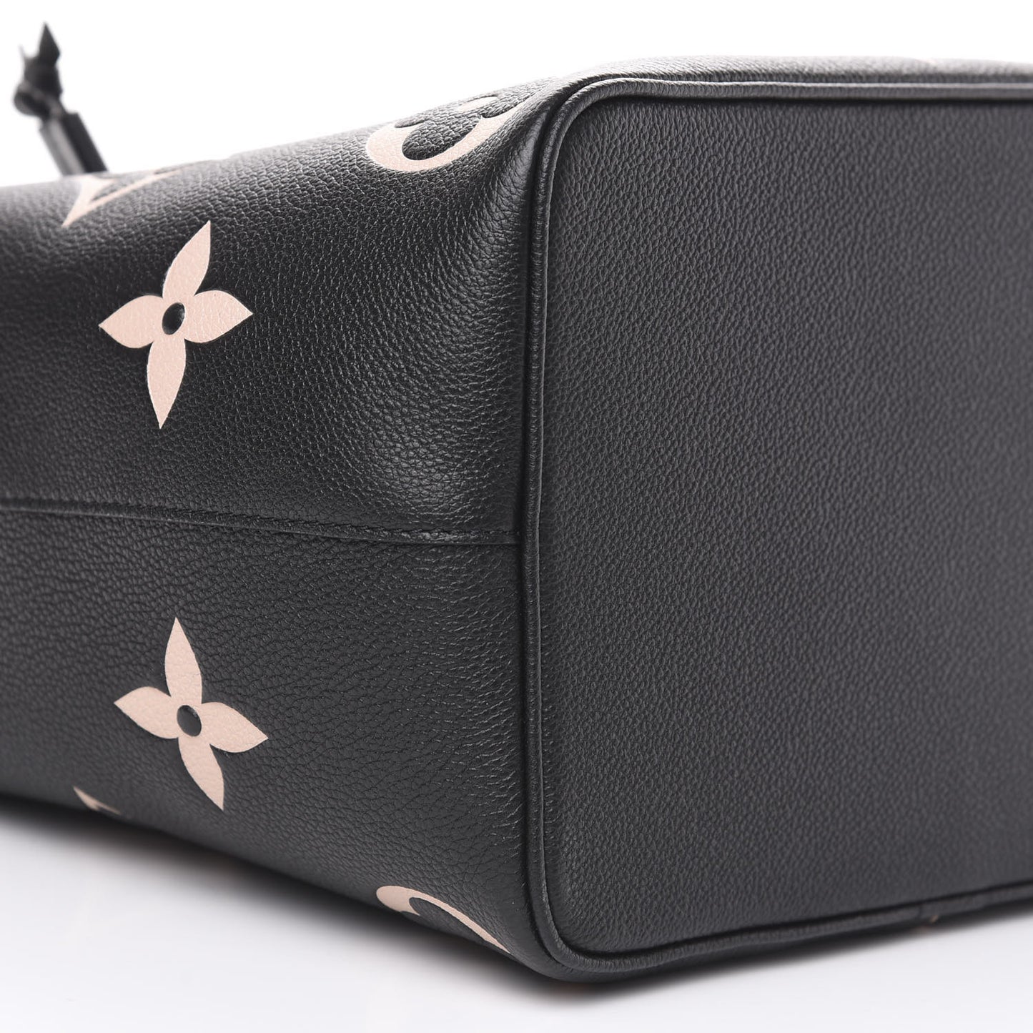 Empreinte Monogram Giant Neonoe MM Black Beige