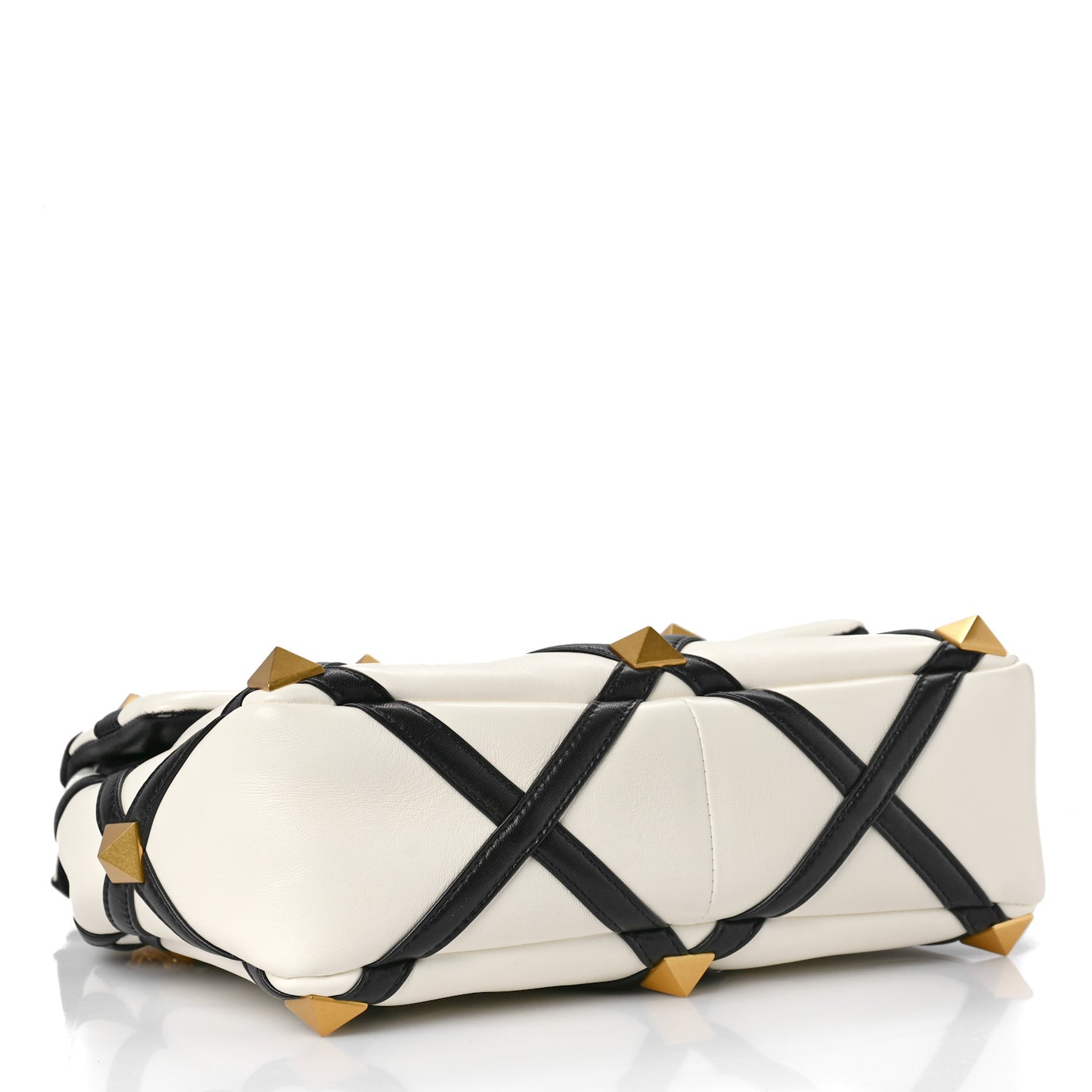 Nappa Large Roman Stud Shoulder Bag Ivory Black