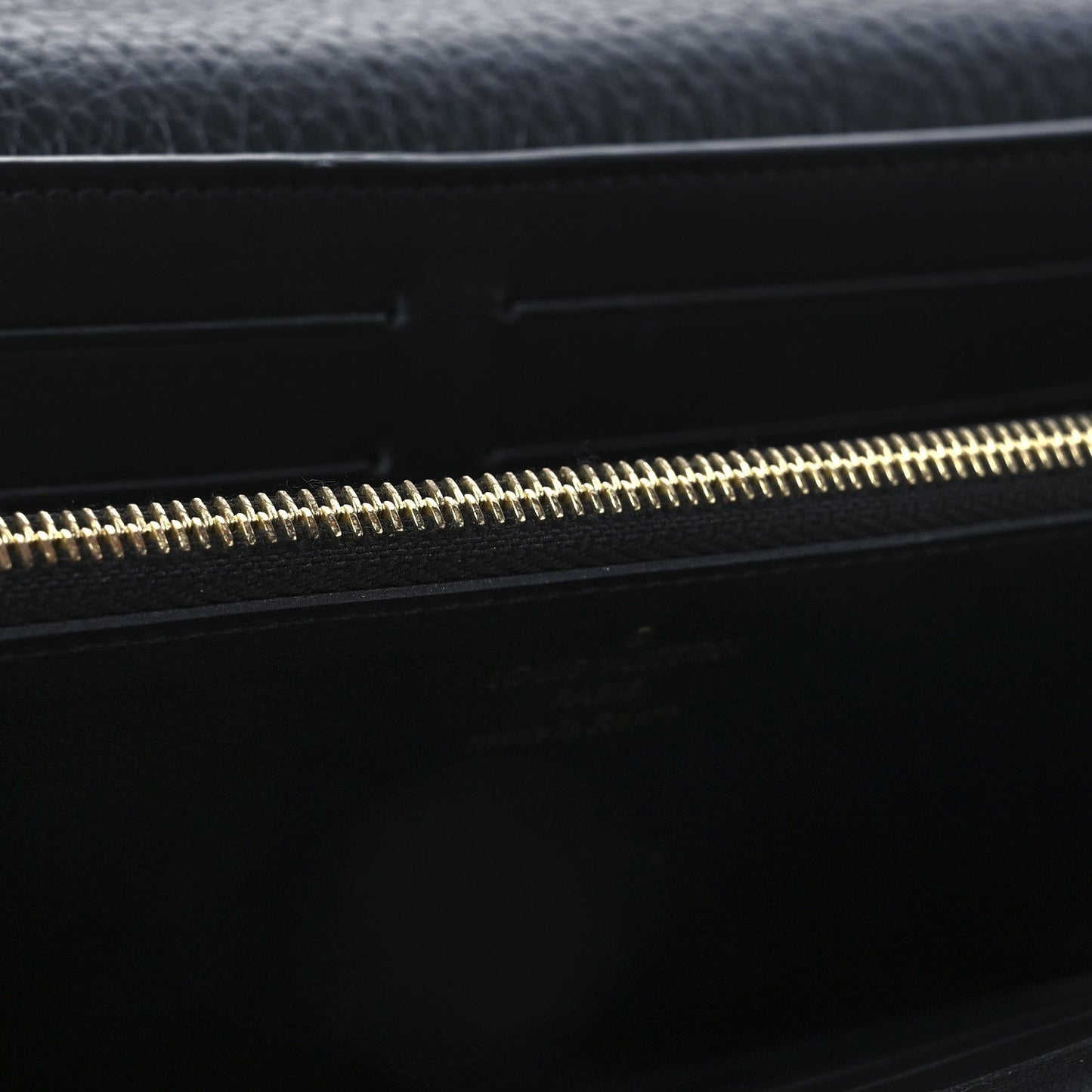 Taurillon Embellished Capucines Long Wallet Black