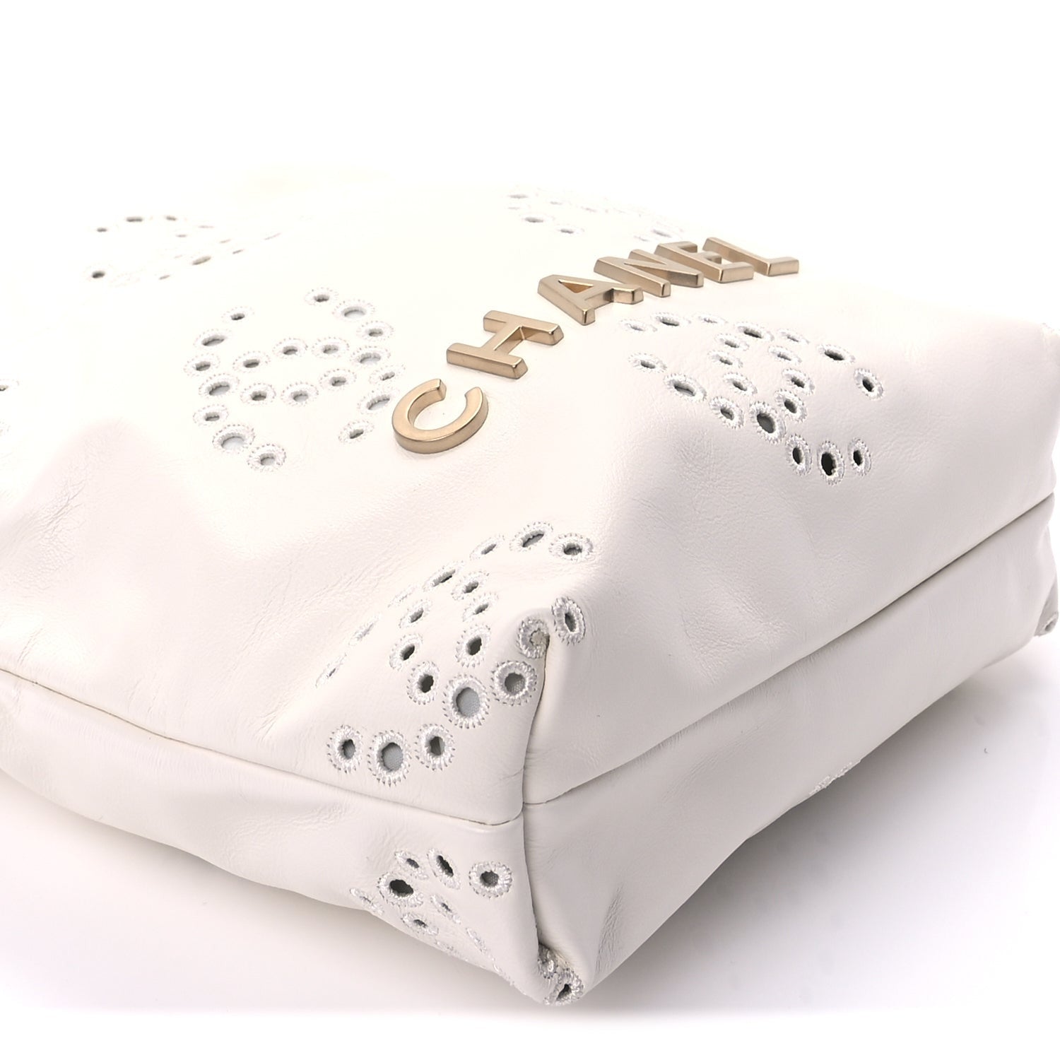 Chanel Shiny Calfskin Eyelet Mini  22  White 8 of 8