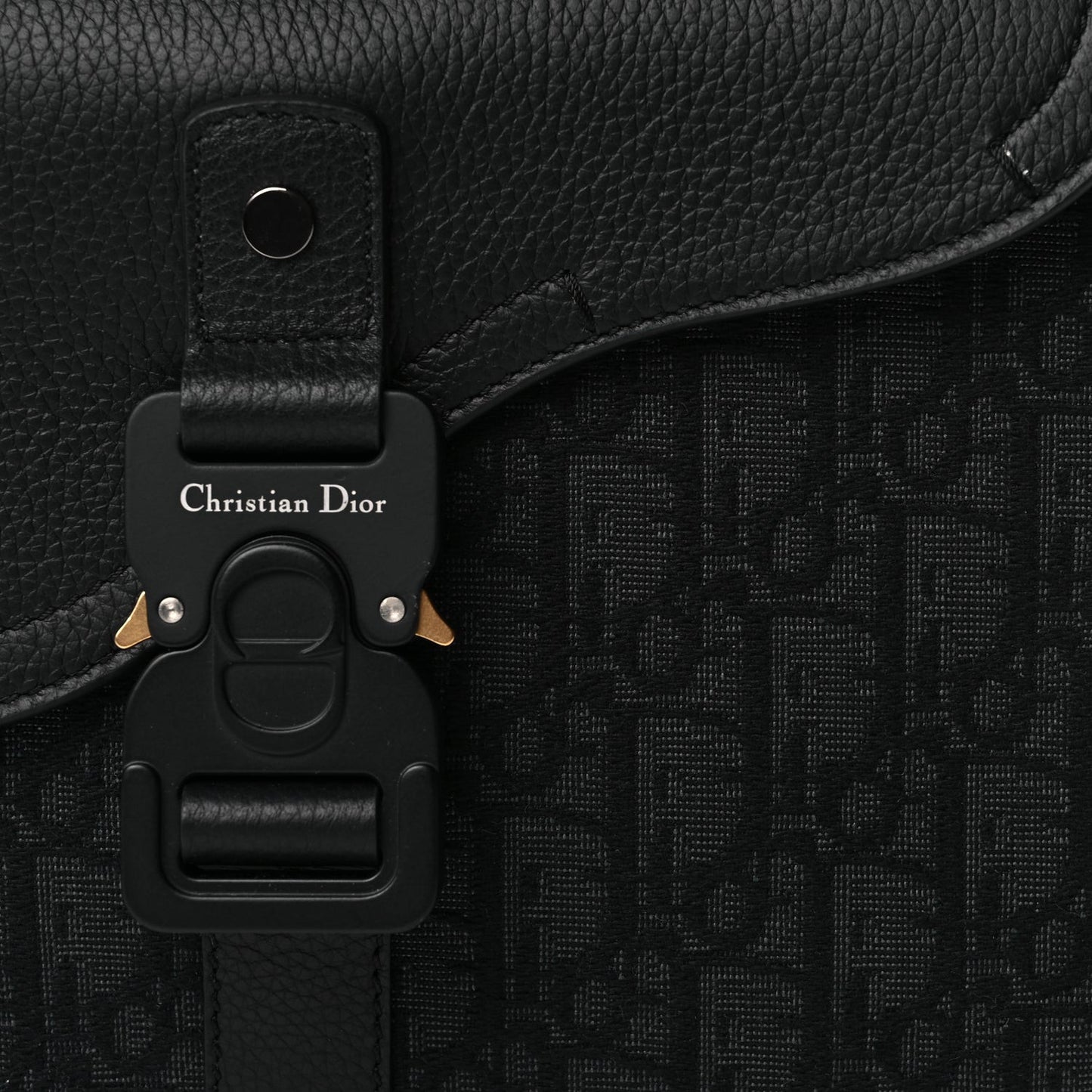 Oblique Jacquard Grained Calfskin Small Saddle Messenger Bag Black Oblique Monogram