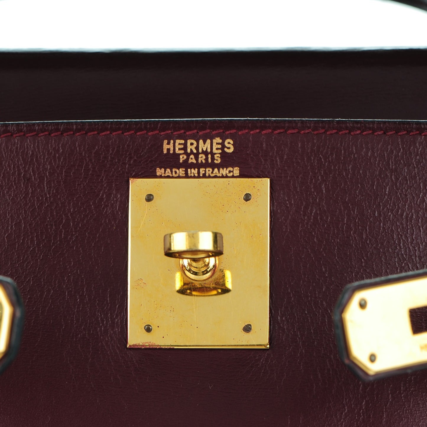 Box Kelly Retourne 28 Rouge H