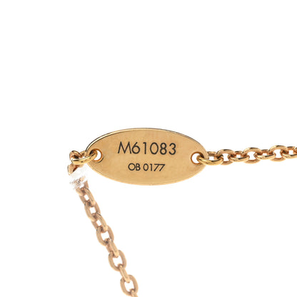 Louis Vuitton Essential V Necklace Gold 6 of 8