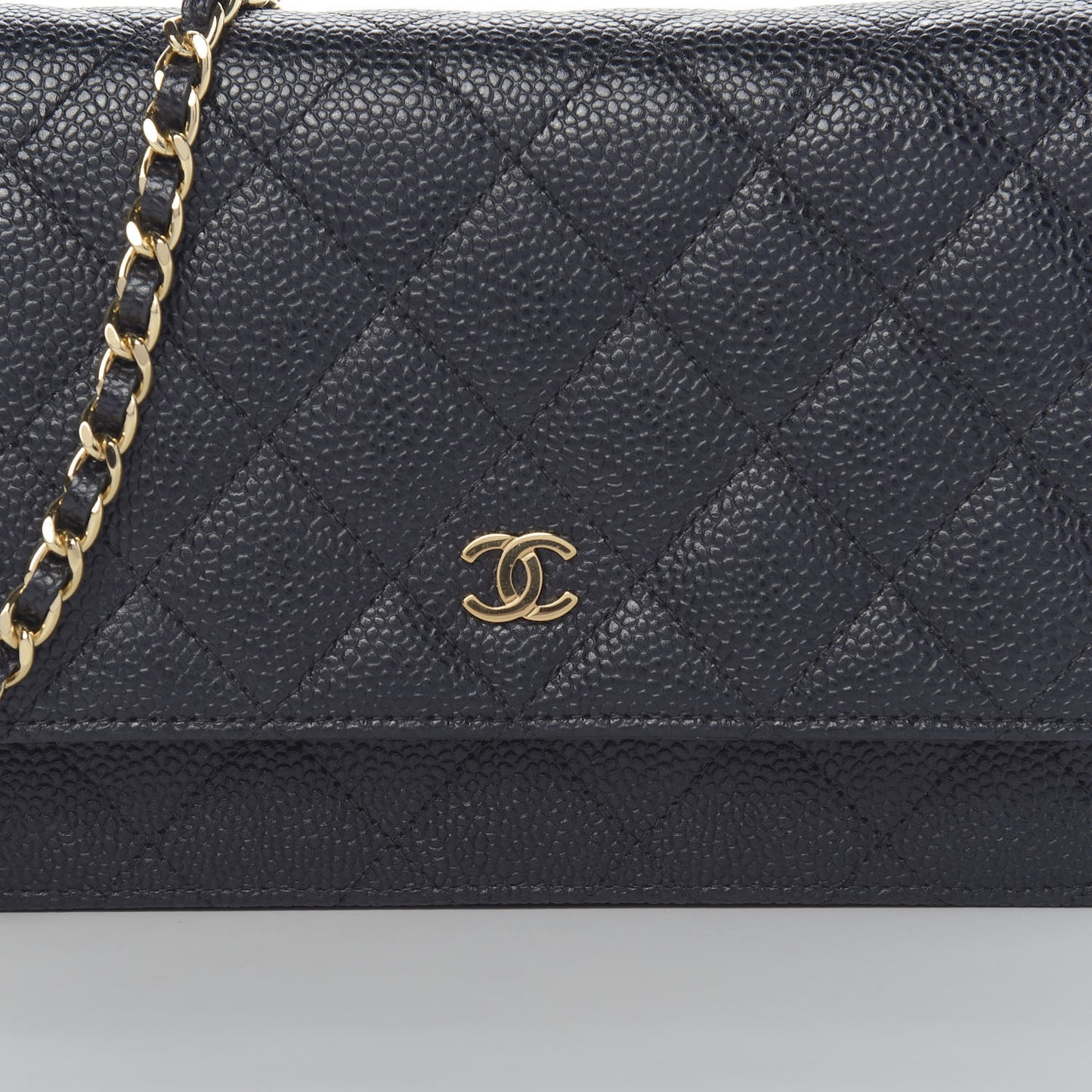 Caviar Quilted Wallet On Chain WOC Black