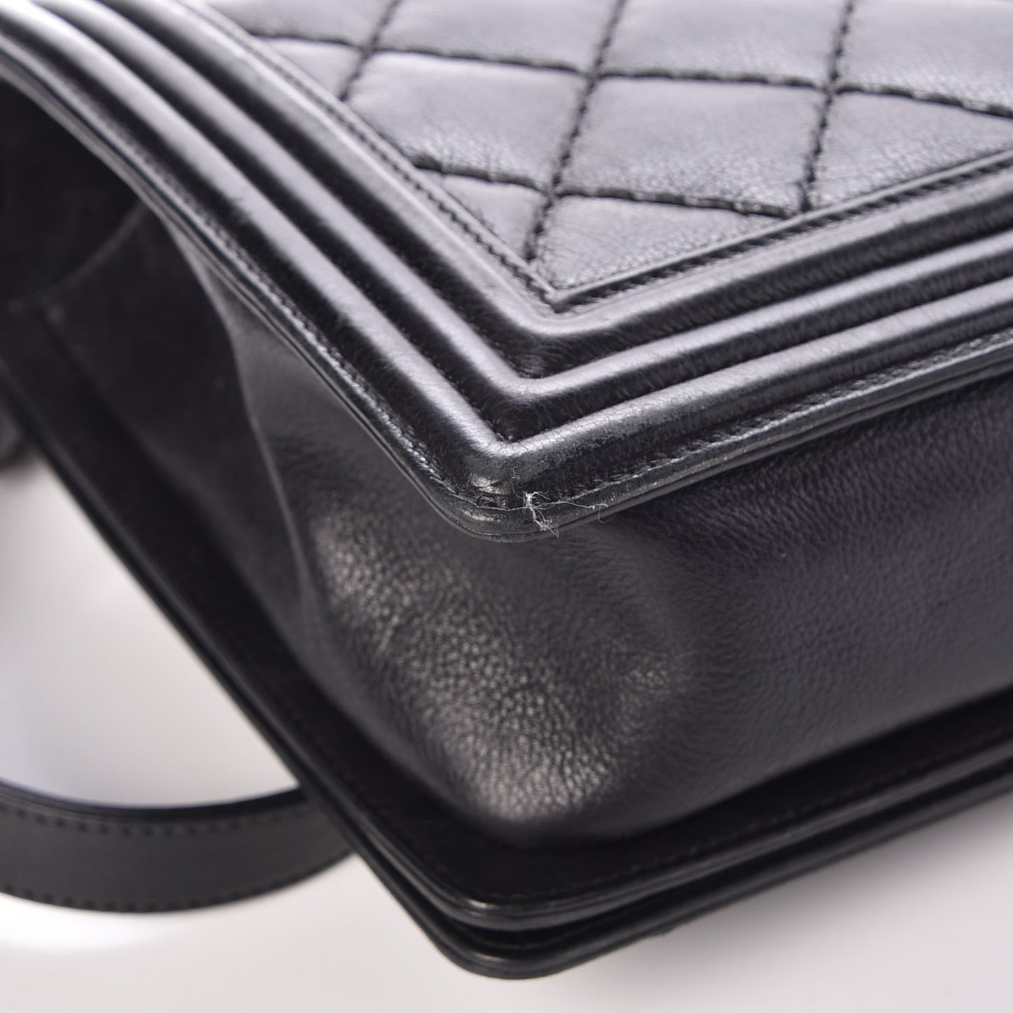 Calfskin Quilted Double Stitch New Medium Boy Flap Black