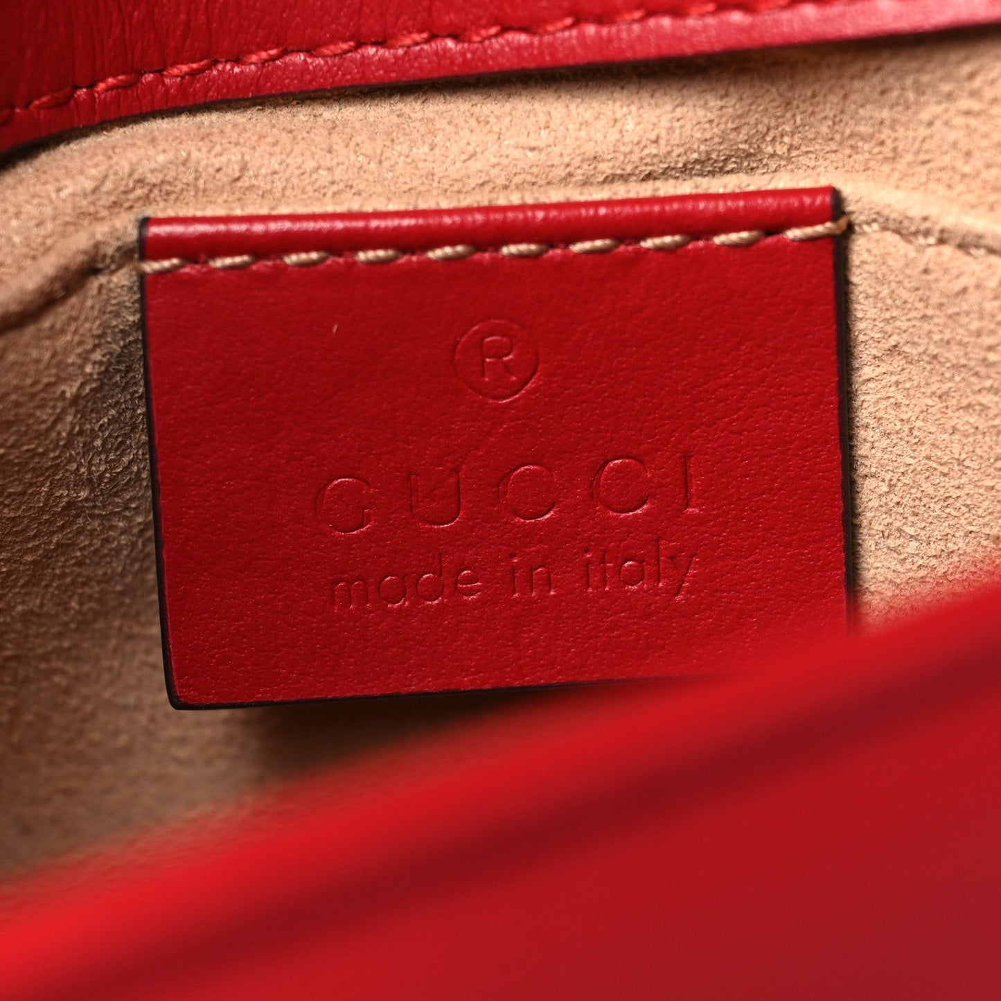 Calfskin Matelasse Mini GG Marmont Shoulder Bag Hibiscus Red