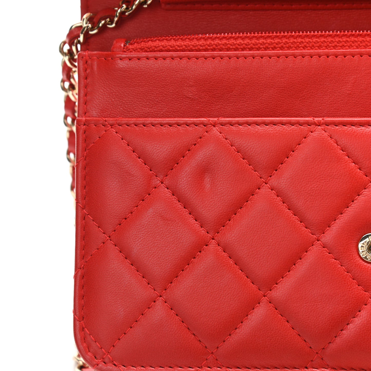 Lambskin Quilted Wallet On Chain WOC Red
