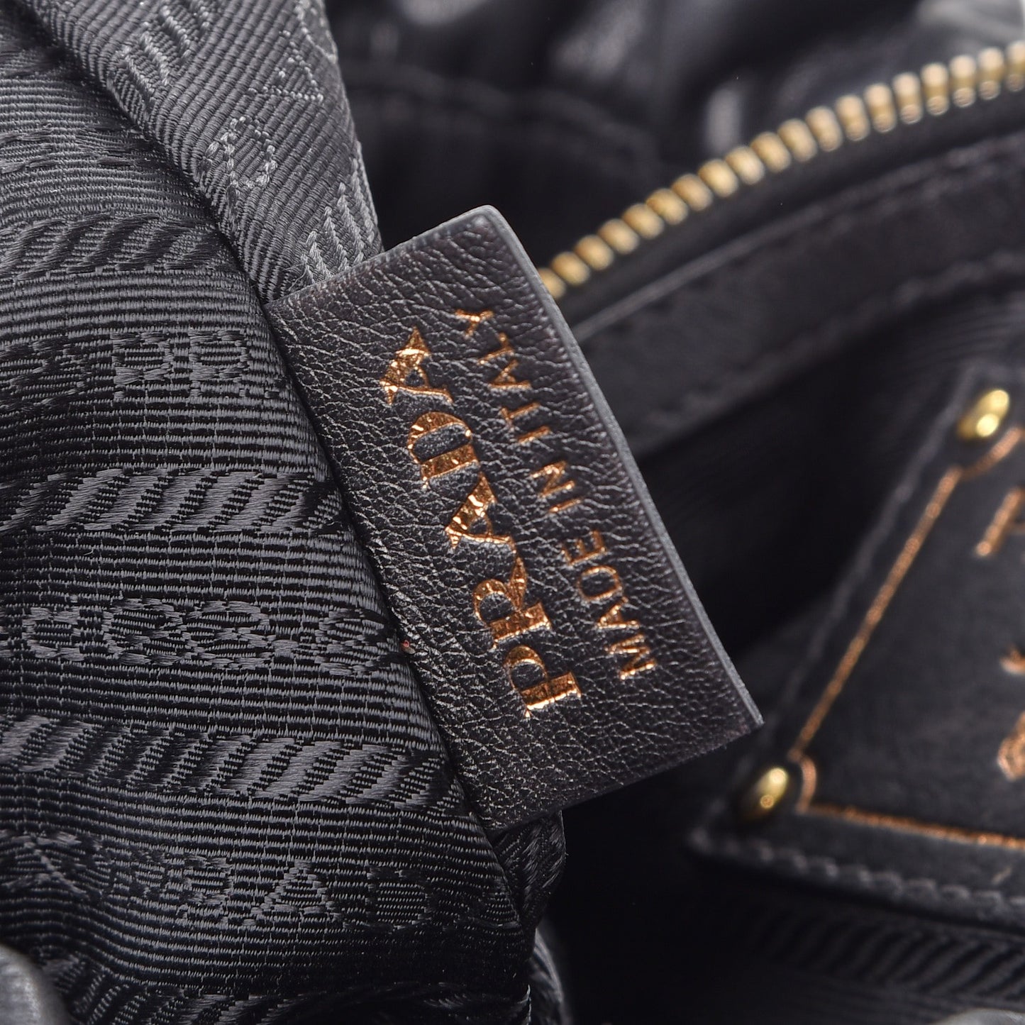 Soft Calf Tote Nero Black