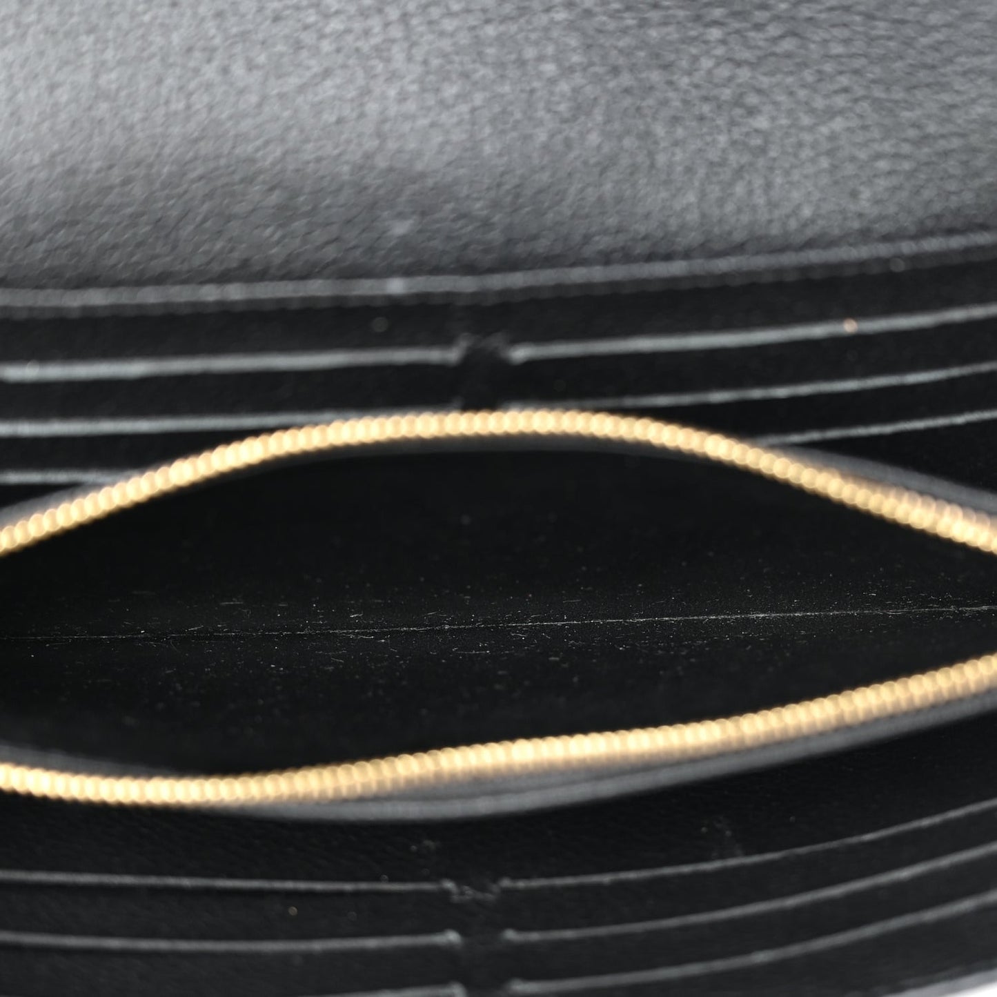 LOUIS VUITTON Empreinte Sarah Wallet NM Black