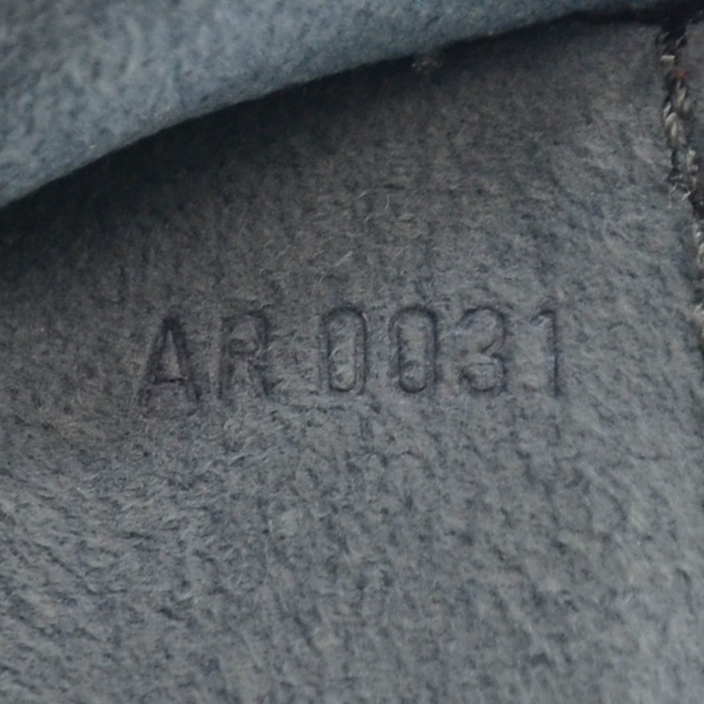 Epi Pochette Accessories 24 Black