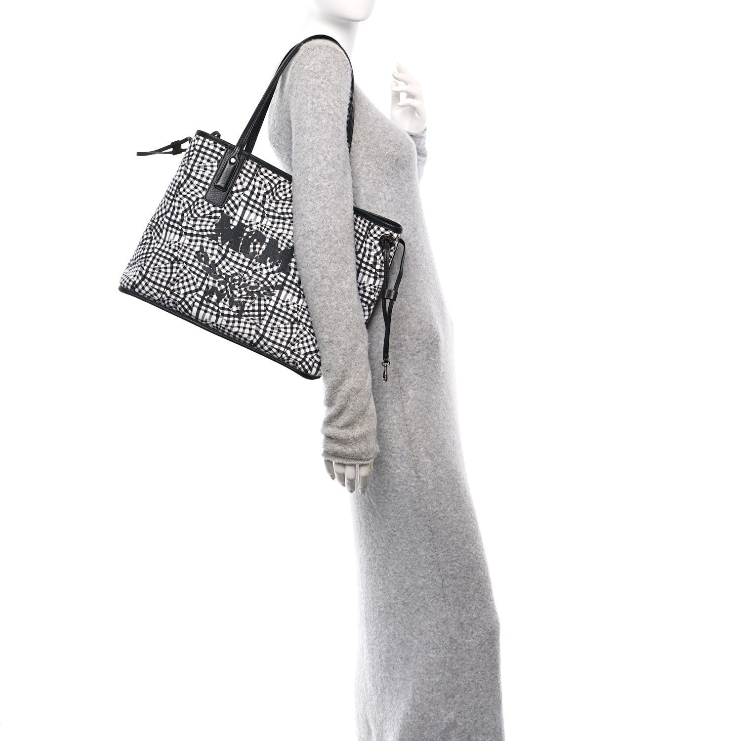 MCM Visetos Large Liz Reversible Shopper Tote Black 2 of 7