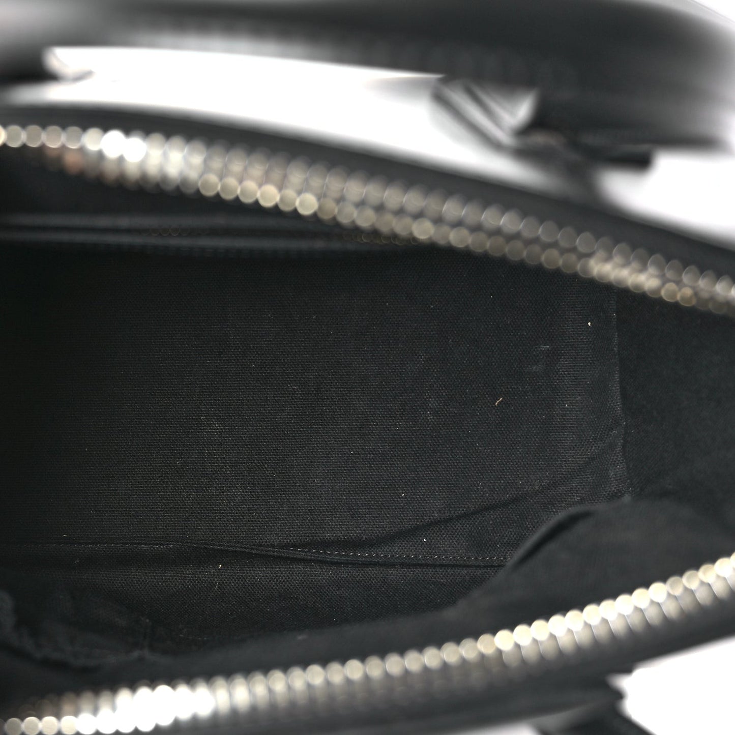 Shiny Lord Calfskin Small Antigona  Black