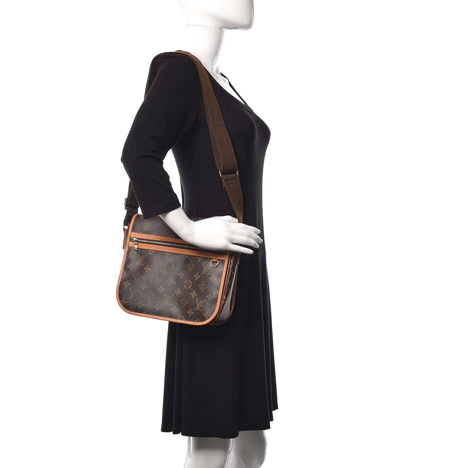 Louis Vuitton Monogram Bosphore PM Messenger 2 of 8