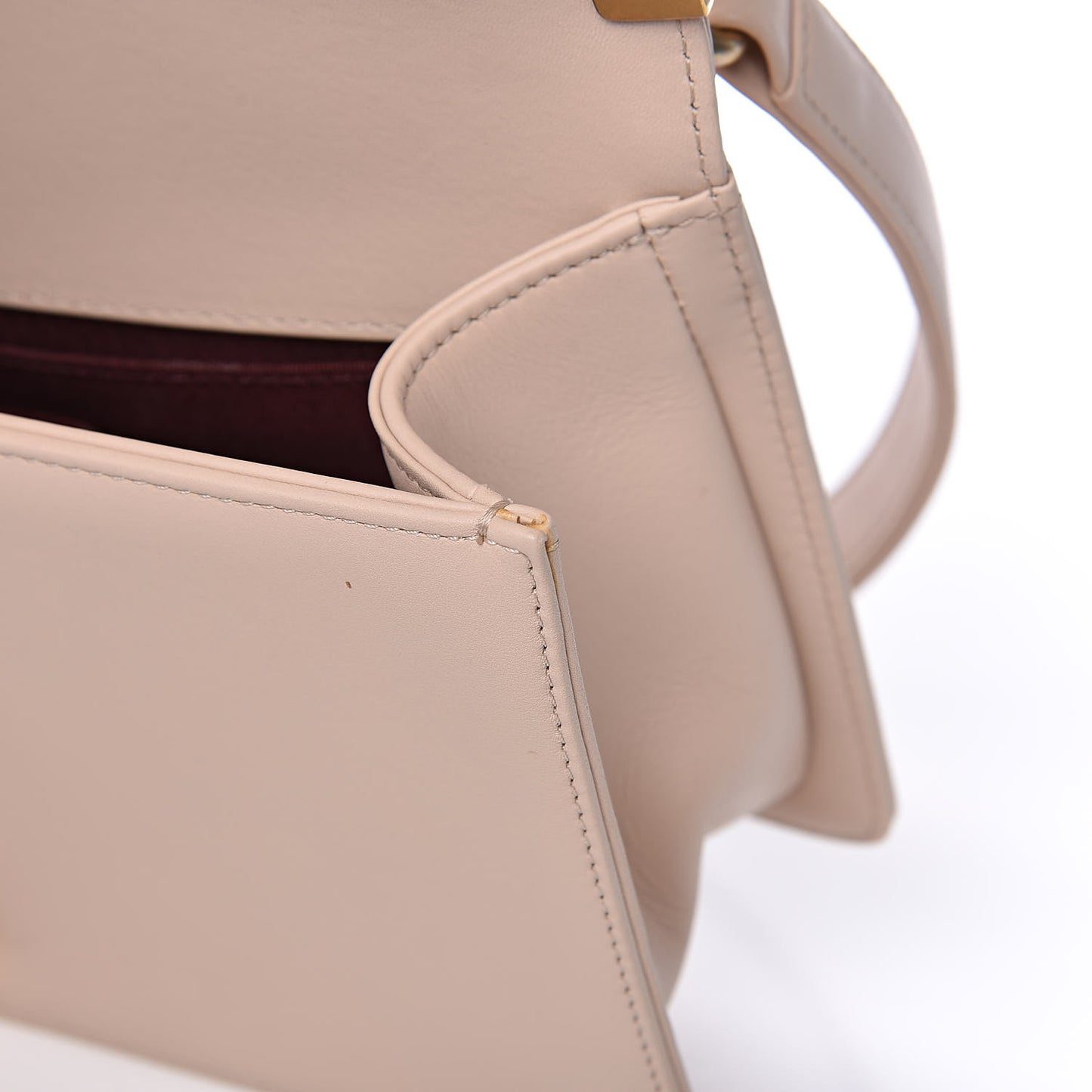 Caviar Calfskin Chevron Medium Boy Flap Light Pink