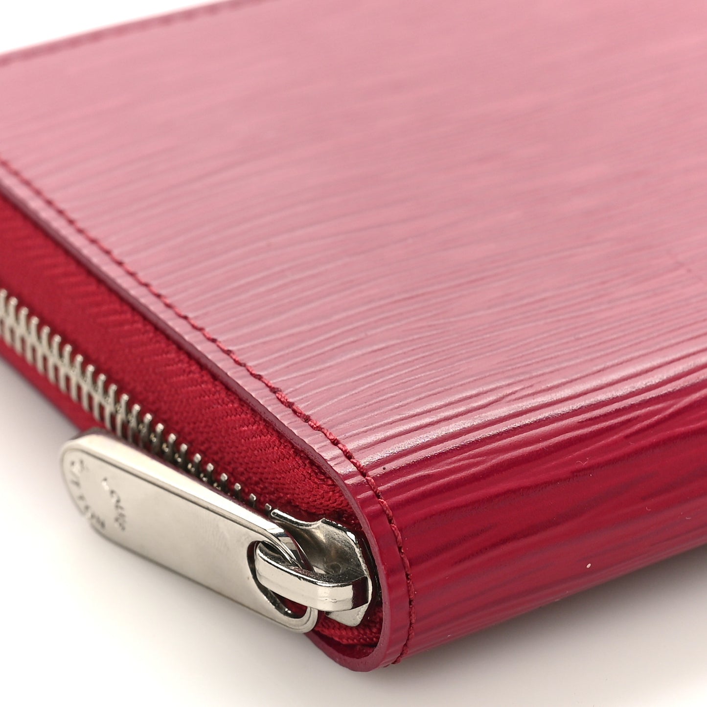 Epi Zippy Wallet Fuchsia