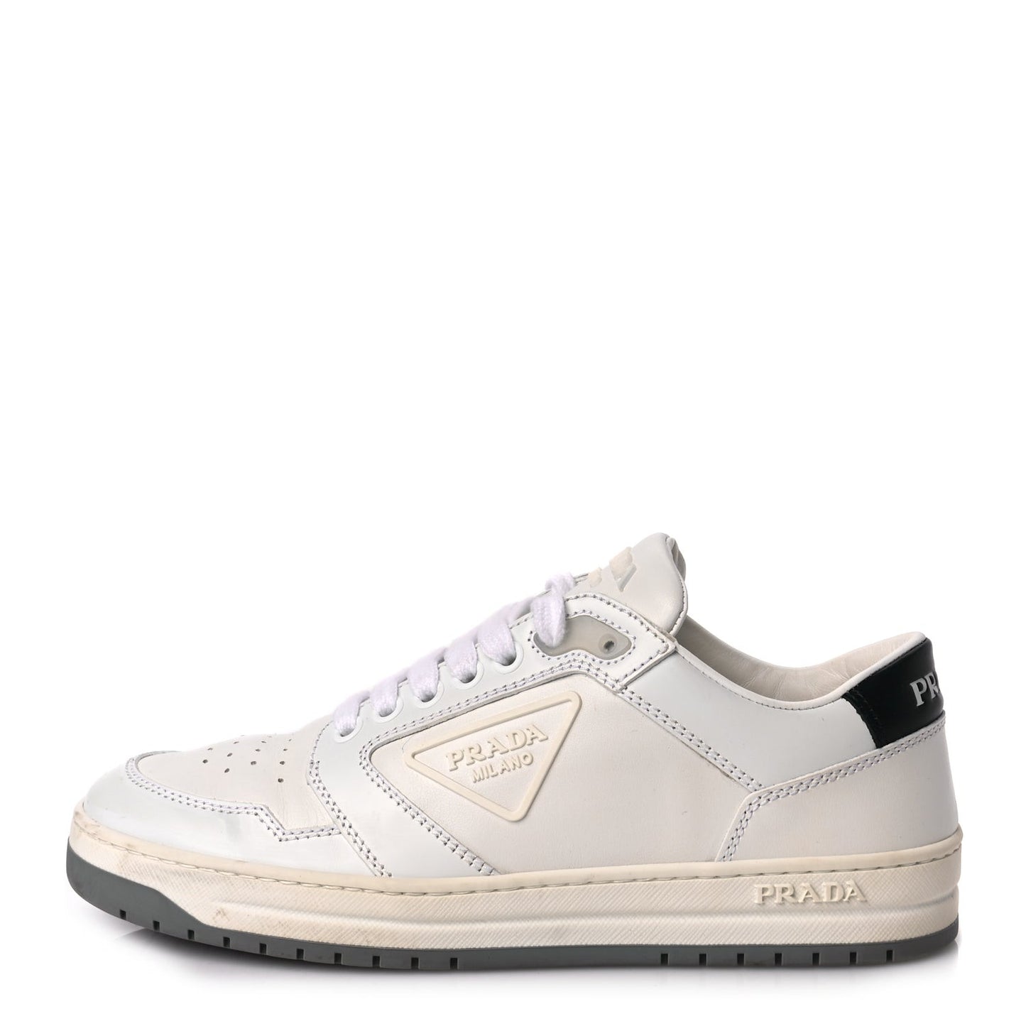 Vitello Sport Spazzolato Rois Rubber Triangle Logo Perforated Womens District Low Top 30mm Sneakers 36.5 White