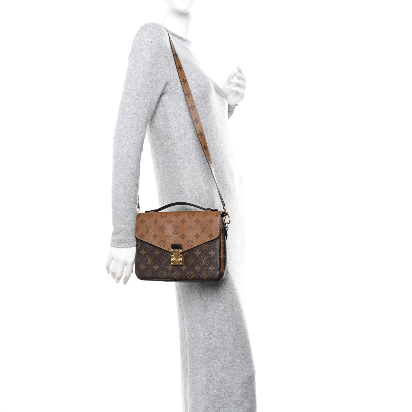 Reverse Monogram Pochette Metis