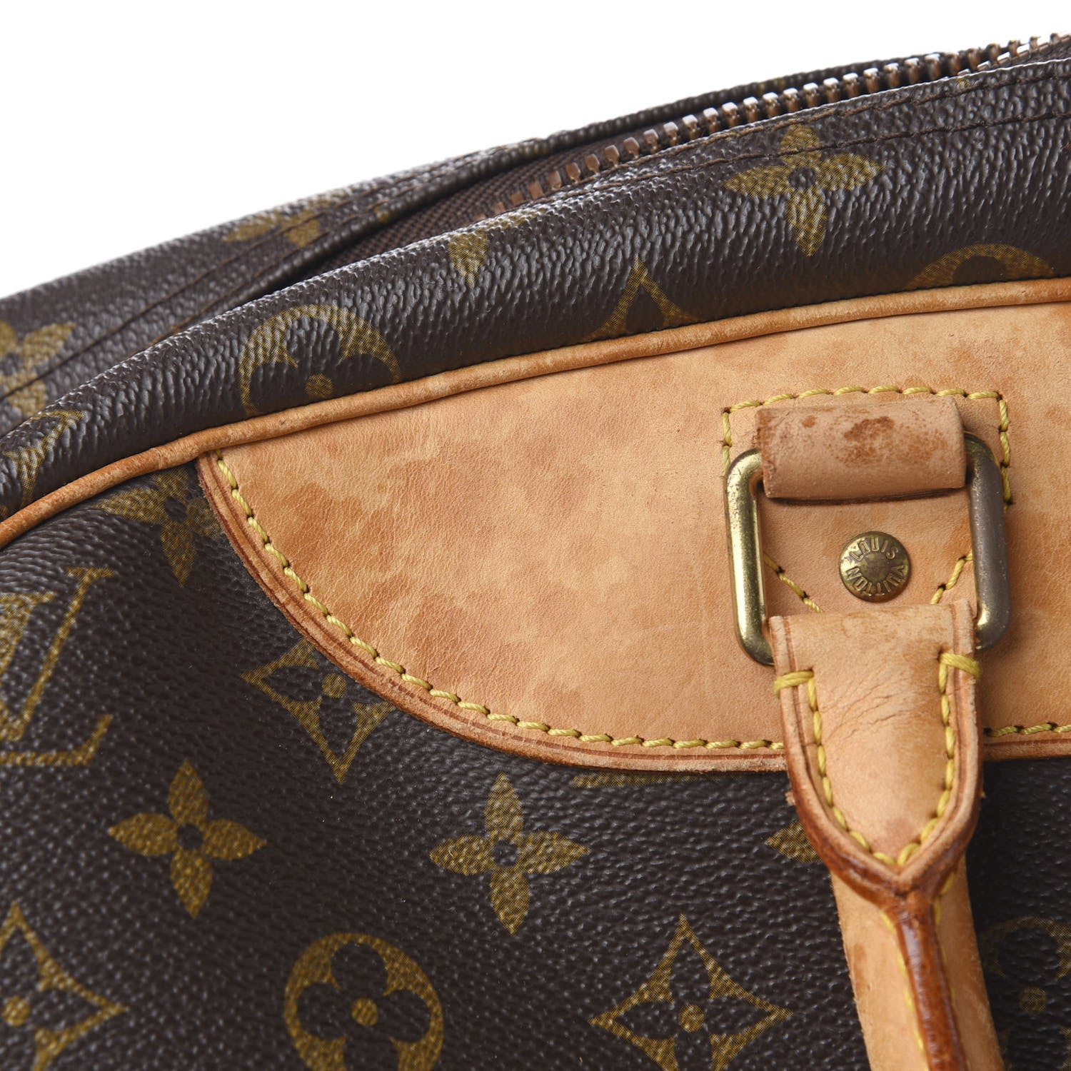 Louis Vuitton Monogram Evasion Sports Bag 8 of 28