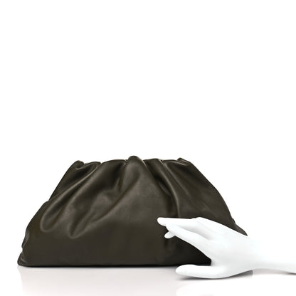 Bottega Veneta Smooth Butter Calf The Pouch Oversized Clutch Kaki Fondent 2 of 10
