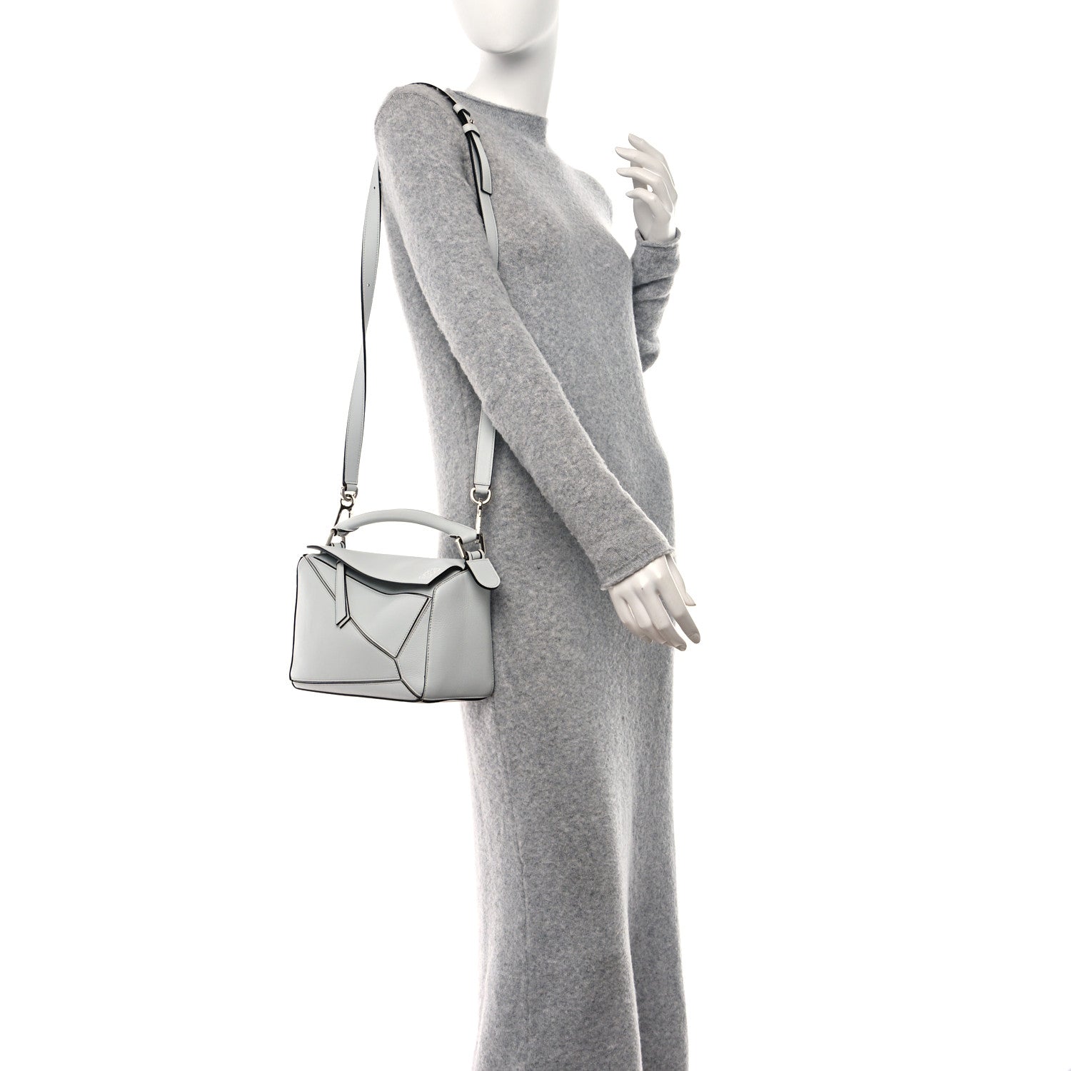 Loewe Calfskin Small Puzzle Bag Kaolin 3 of 9