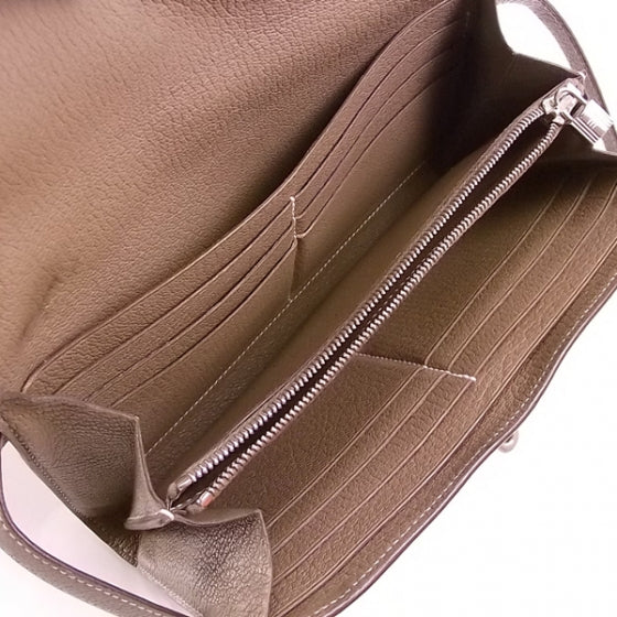 Chevre Kelly Longue Wallet