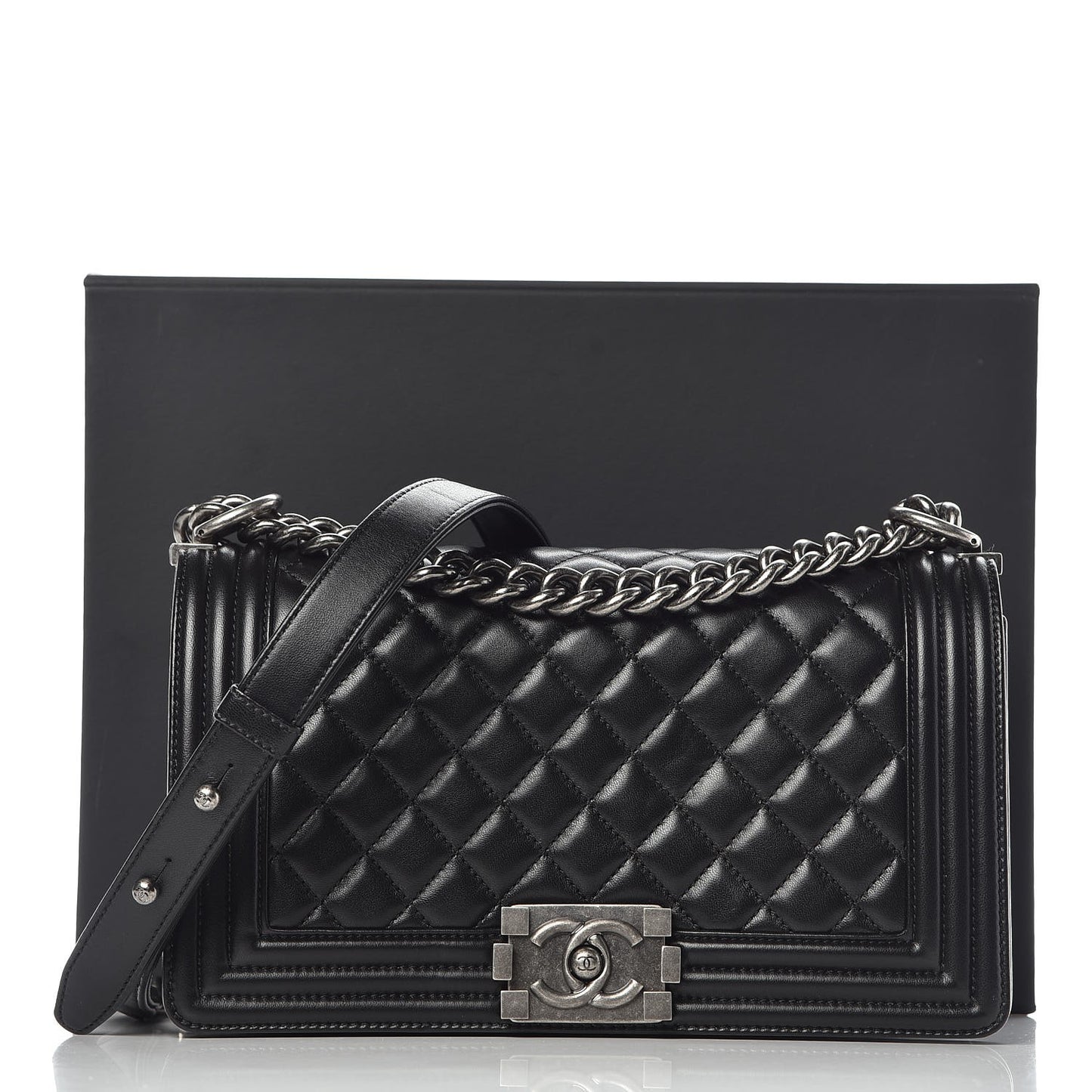 Lambskin Quilted Medium Boy Flap Black