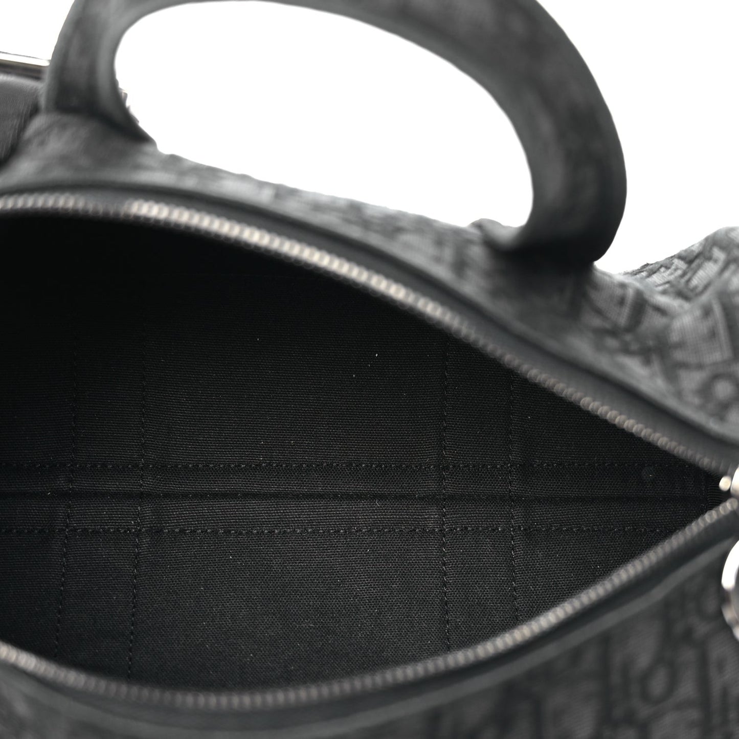 Oblique Jacquard Zipped Messenger Bag Black